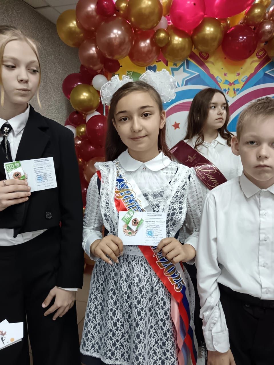 Выпускникам школ Болгара и Спасского района вручили знаки отличия ГТО