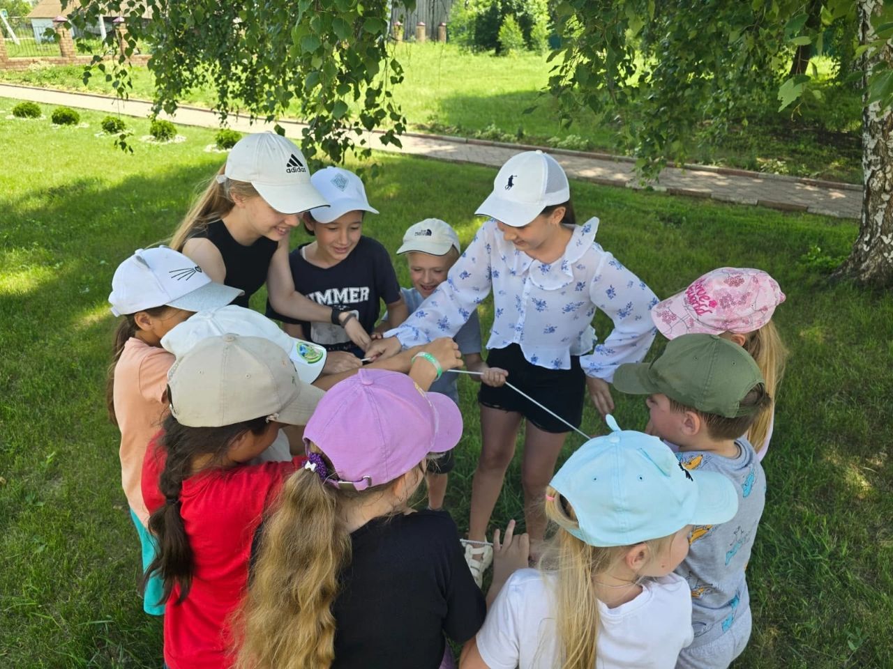 Специалисты дали советы, как собрать ребёнка в летний лагерь
