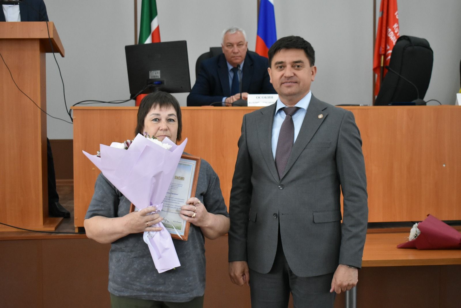 Спас районында иң яхшы социаль хезмәткәрләрне бүләкләделәр