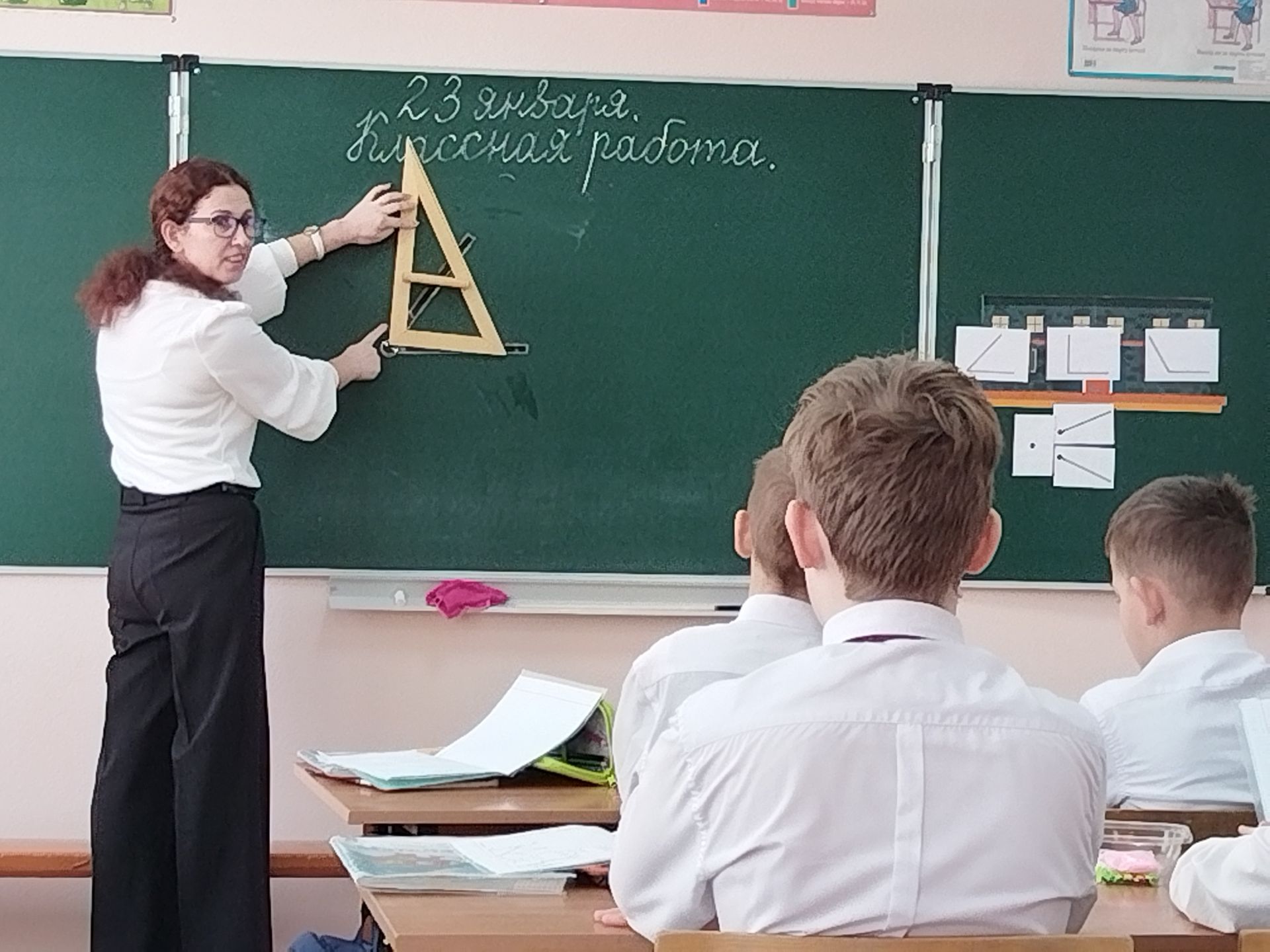Учителя начальных классов собрались на практический семинар в Болгарской санаторной школе