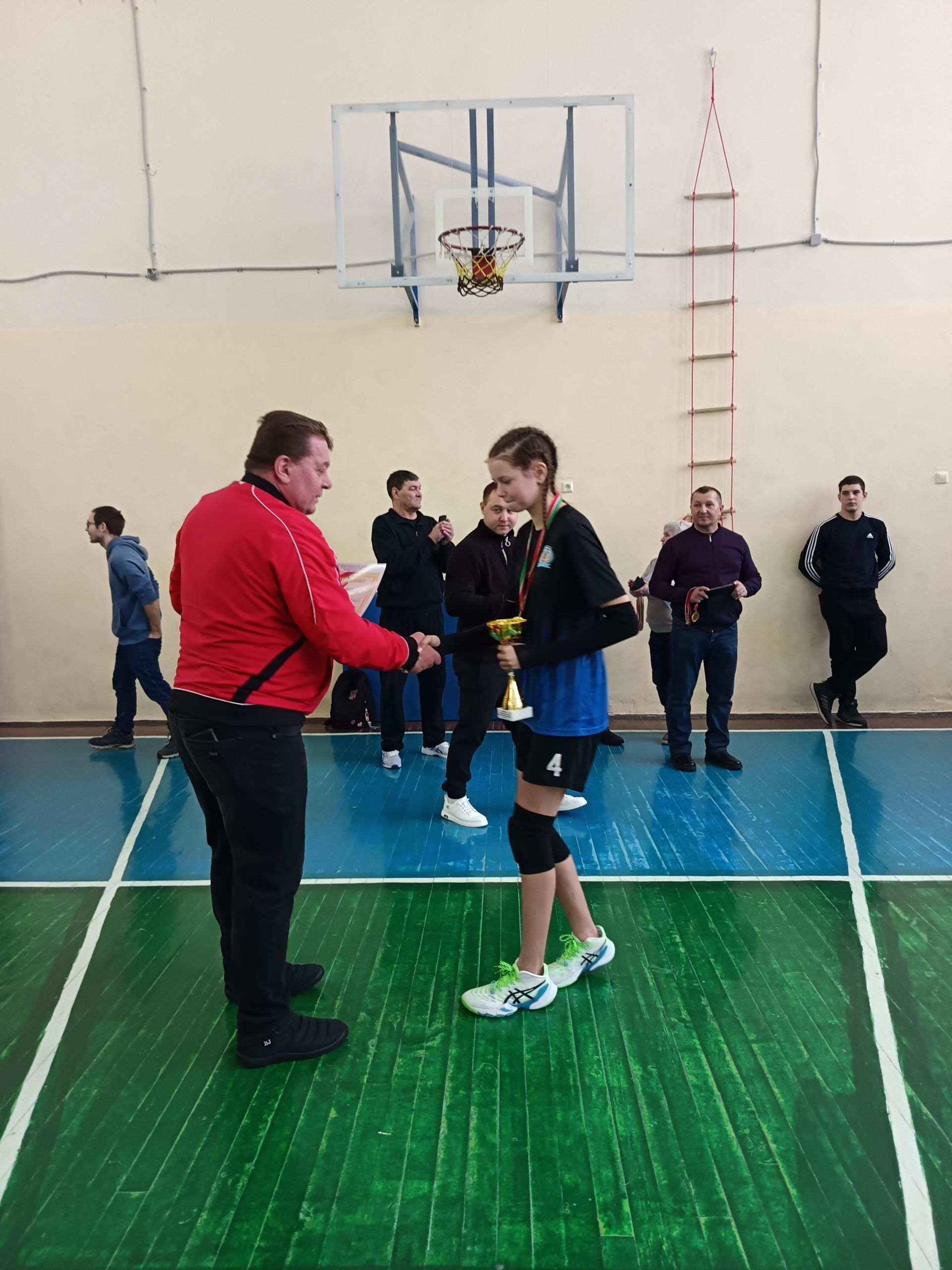 В Болгаре прошел муниципальный этап «Школьной волейбольной лиги»