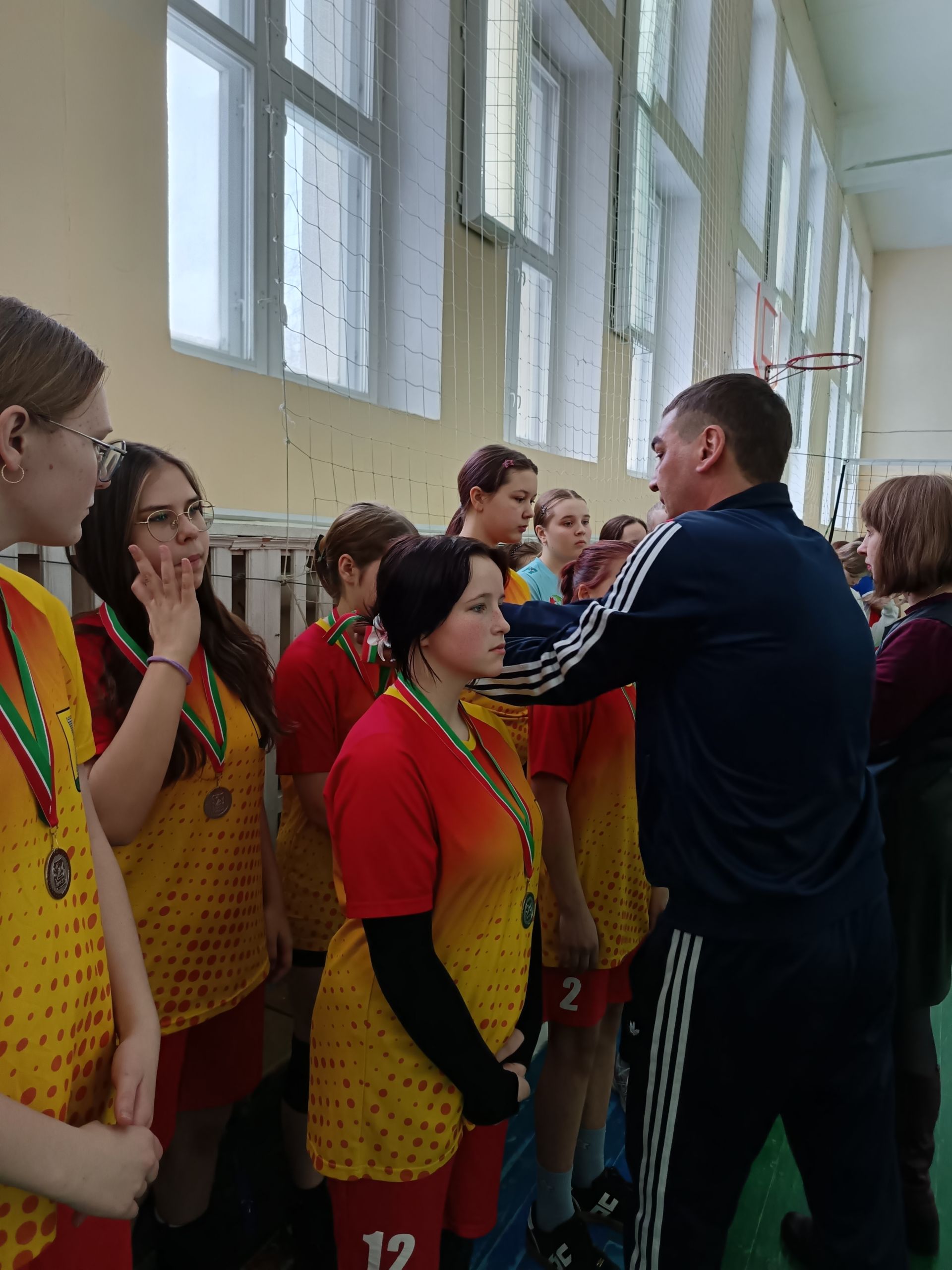 В Болгаре прошел муниципальный этап «Школьной волейбольной лиги»