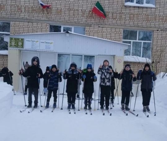 В Бураковской школе приняли нормативы ГТО