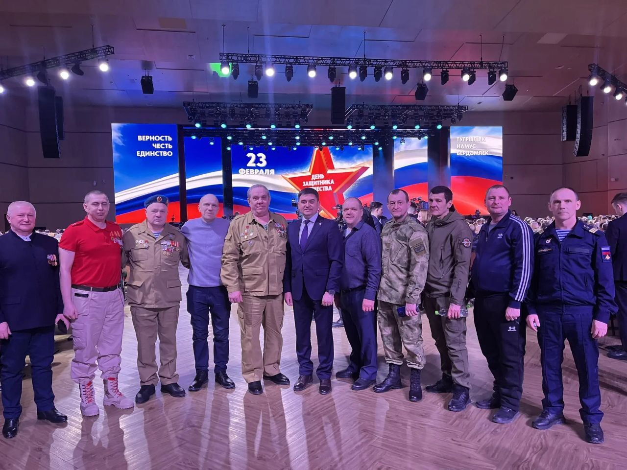 Глава Спасского района поздравил жителей с Днём защитника Отечества