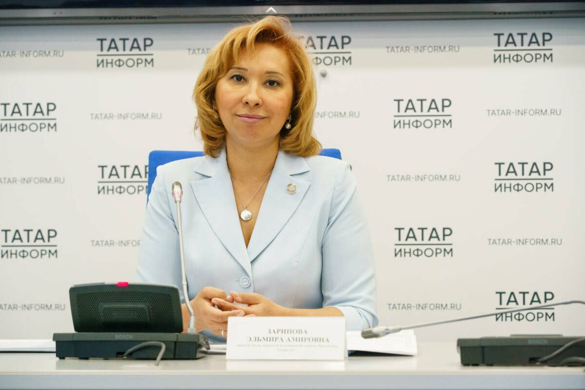 Министр соцзащиты Эльмира Зарипова в прямом эфире расскажет о выплатах, пособиях и работе