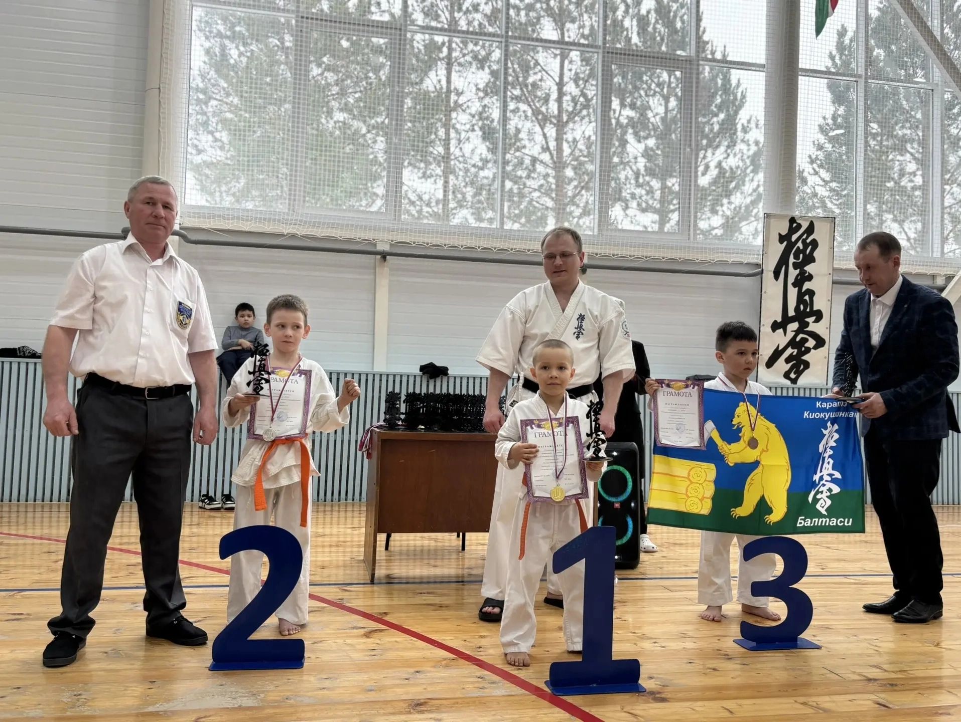 Каратисты из Спасского района завоевали медали на чемпионате в Балтасинском районе