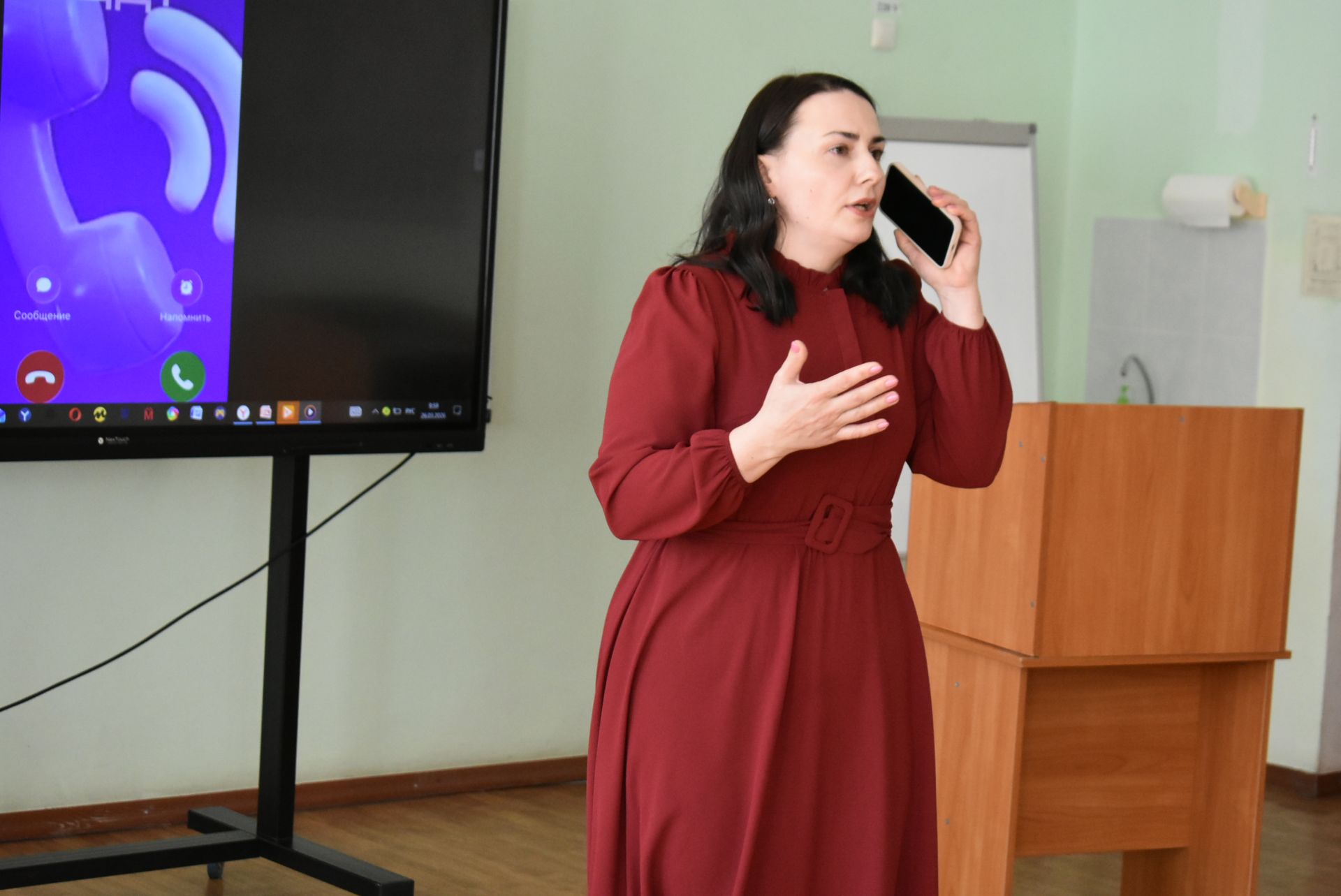 В Болгаре прошёл зональный этап конкурсов «Воспитать человека» и «Сердце отдаю детям»
