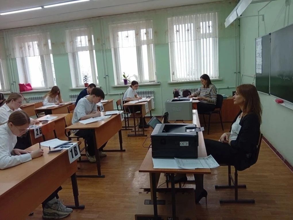 Девятиклассники Спасского района  написали тренировочный ОГЭ по русскому языку