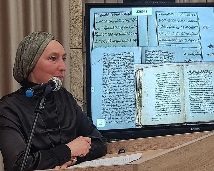 Болгарская исламская академия показала свои уникальные фонды на двух крупных форумах Татарстана