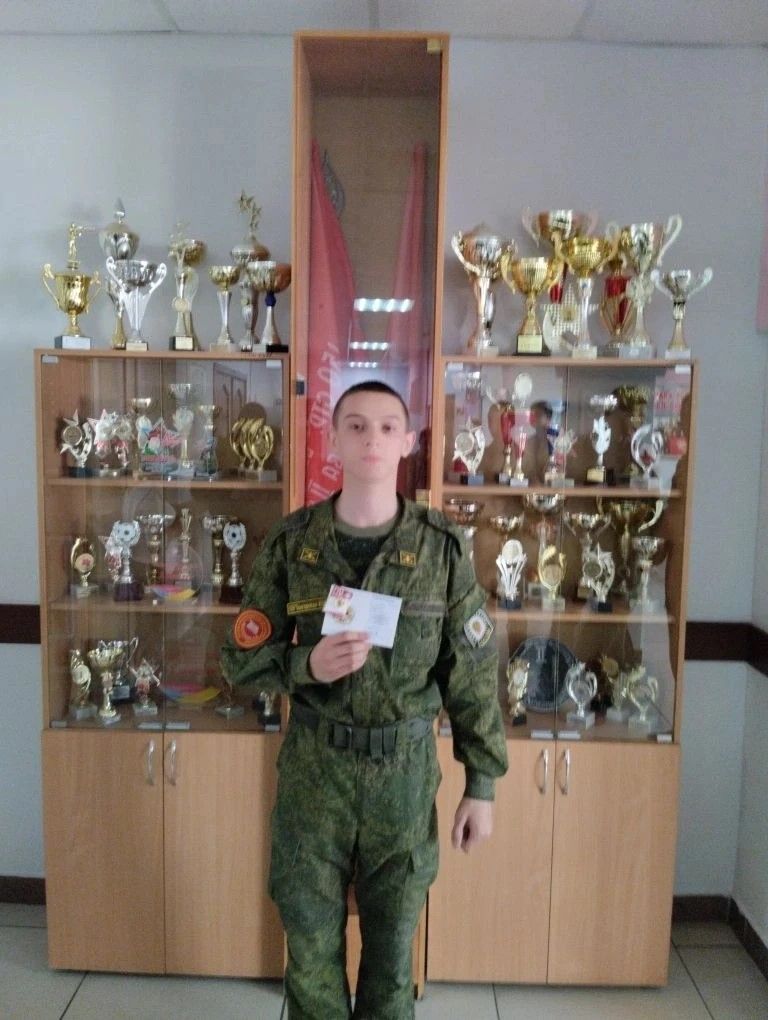 16 кадетов из Болгара получили золотые знаки ГТО
