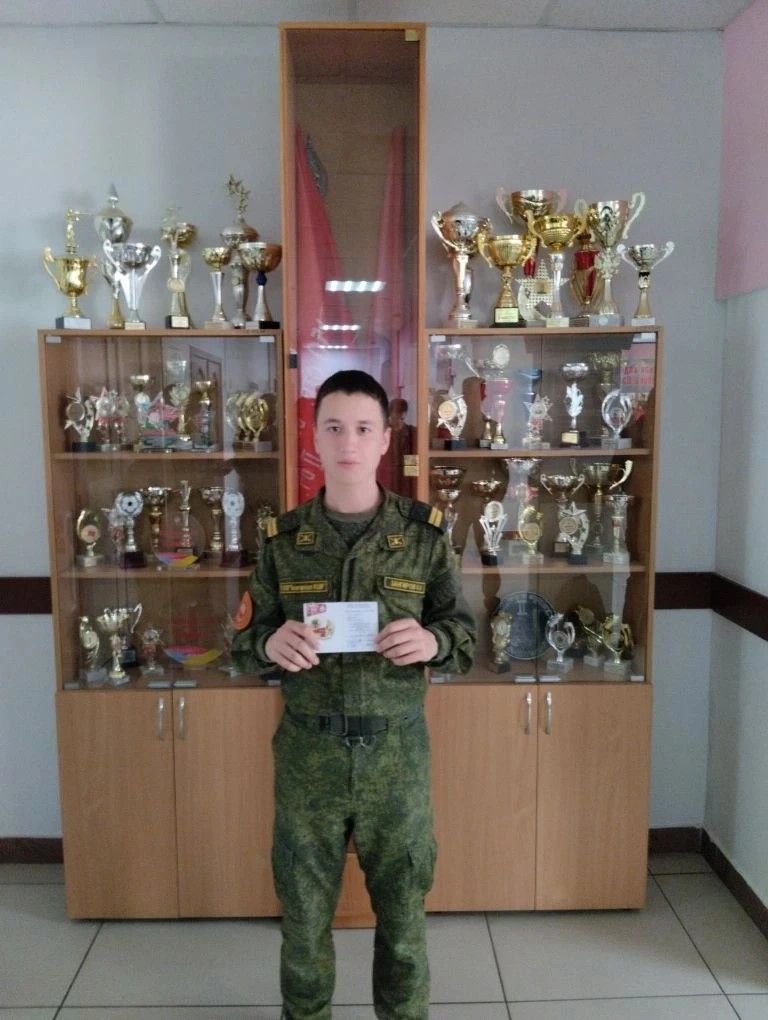 16 кадетов из Болгара получили золотые знаки ГТО