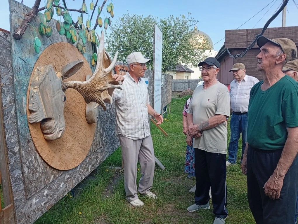 Подопечные Спасского ДИПИ побывали в музее под открытым небом Федора Парунзина