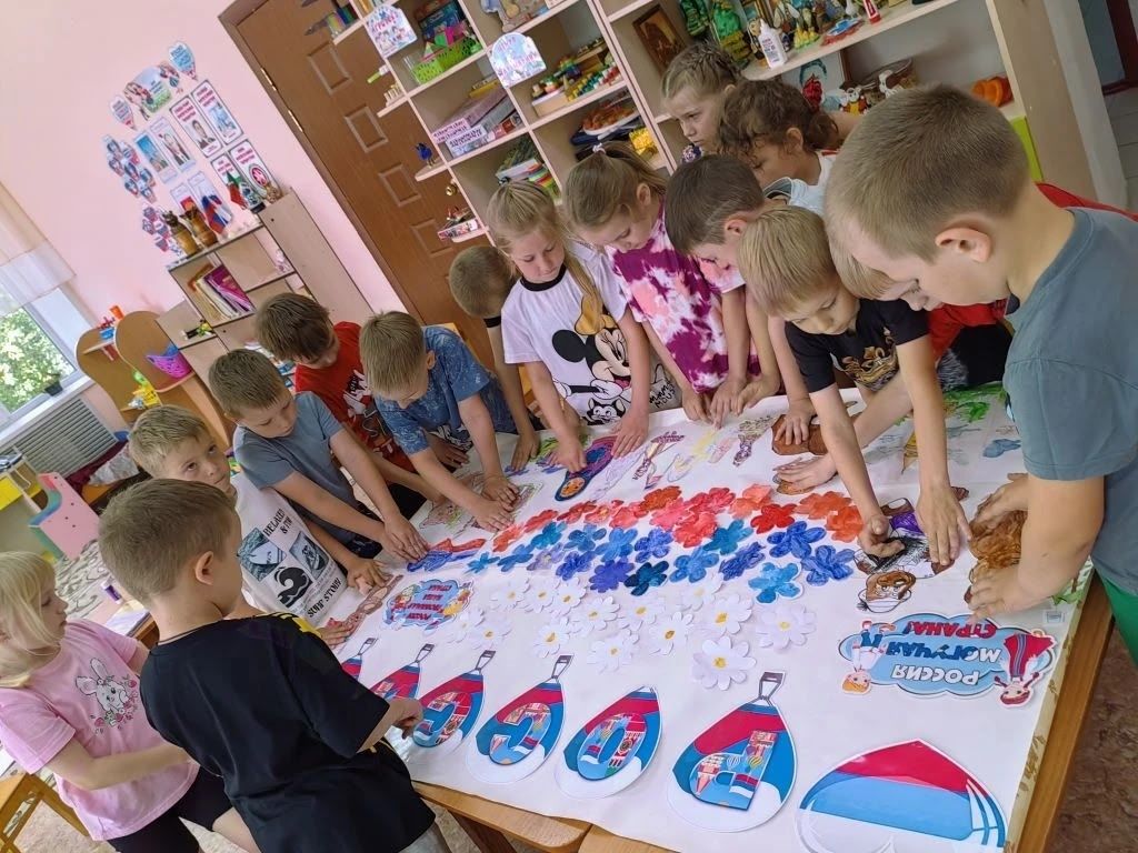 В детских садах Спасского района прошли занятия ко Дню России