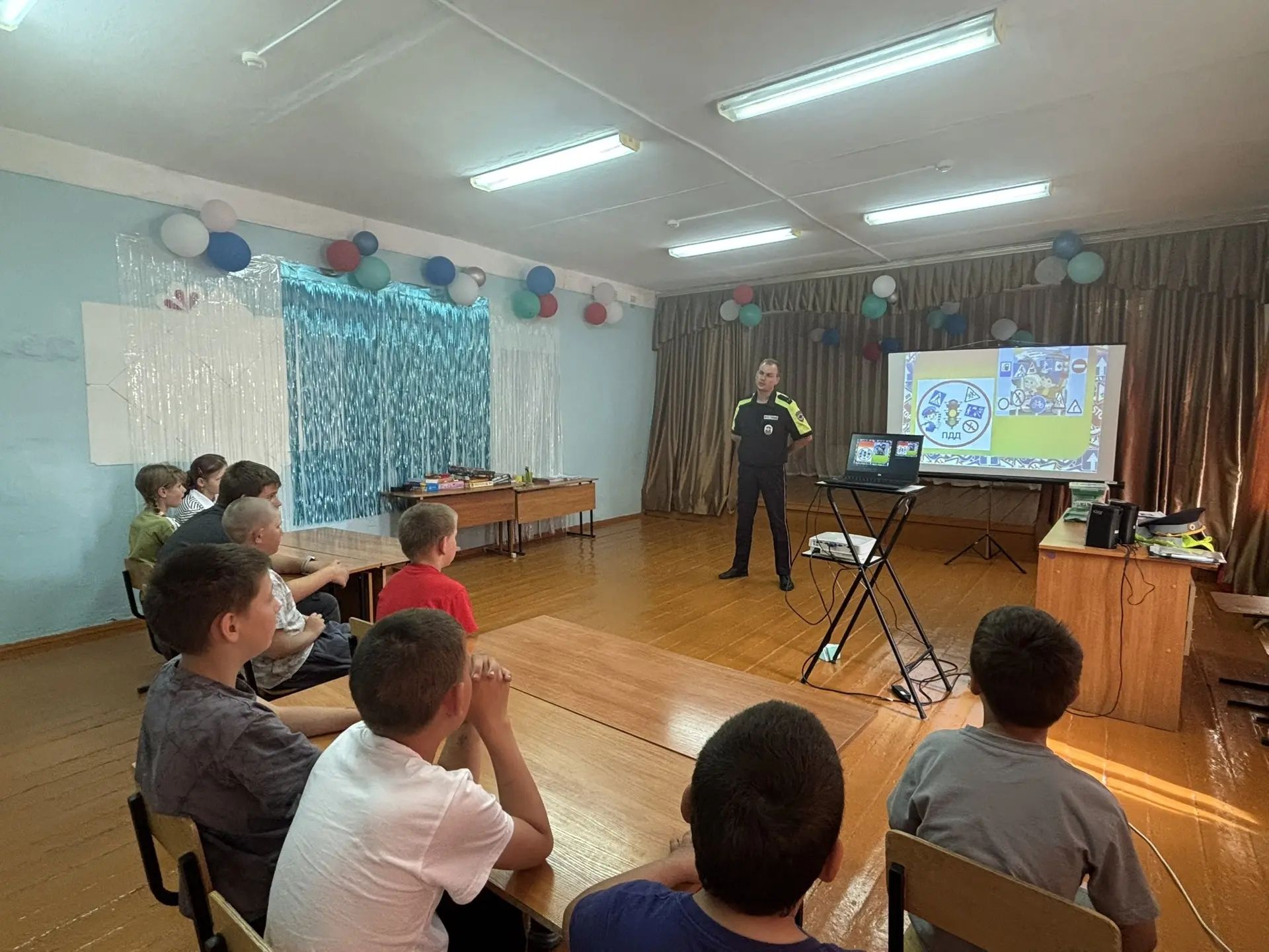 Госавтоинспекция Спасского района напомнила школьникам правила безопасности на каникулах