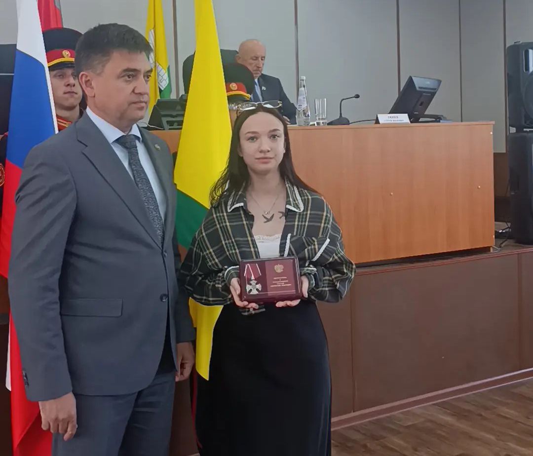 Пятерым погибшим бойцам СВО из Спасского района вручили награды посмертно