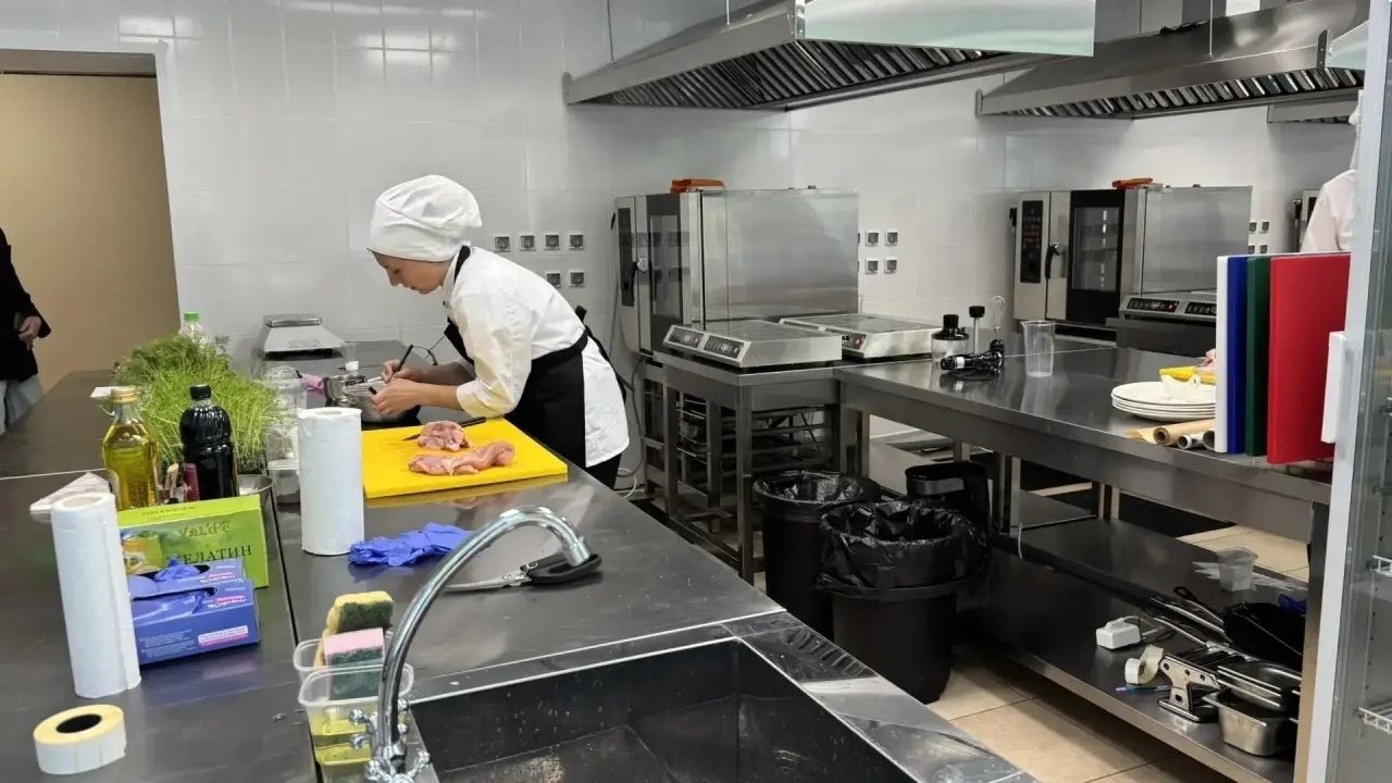Студенты Спасского техникума сдали демонстрационный экзамен по поварскому делу