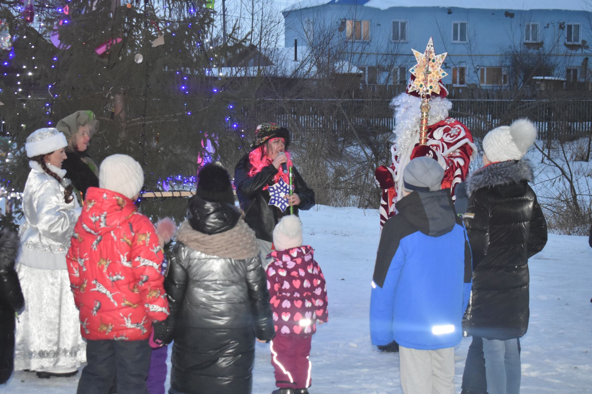 В парке «Дубки» прошла «Новогодняя тусовка»