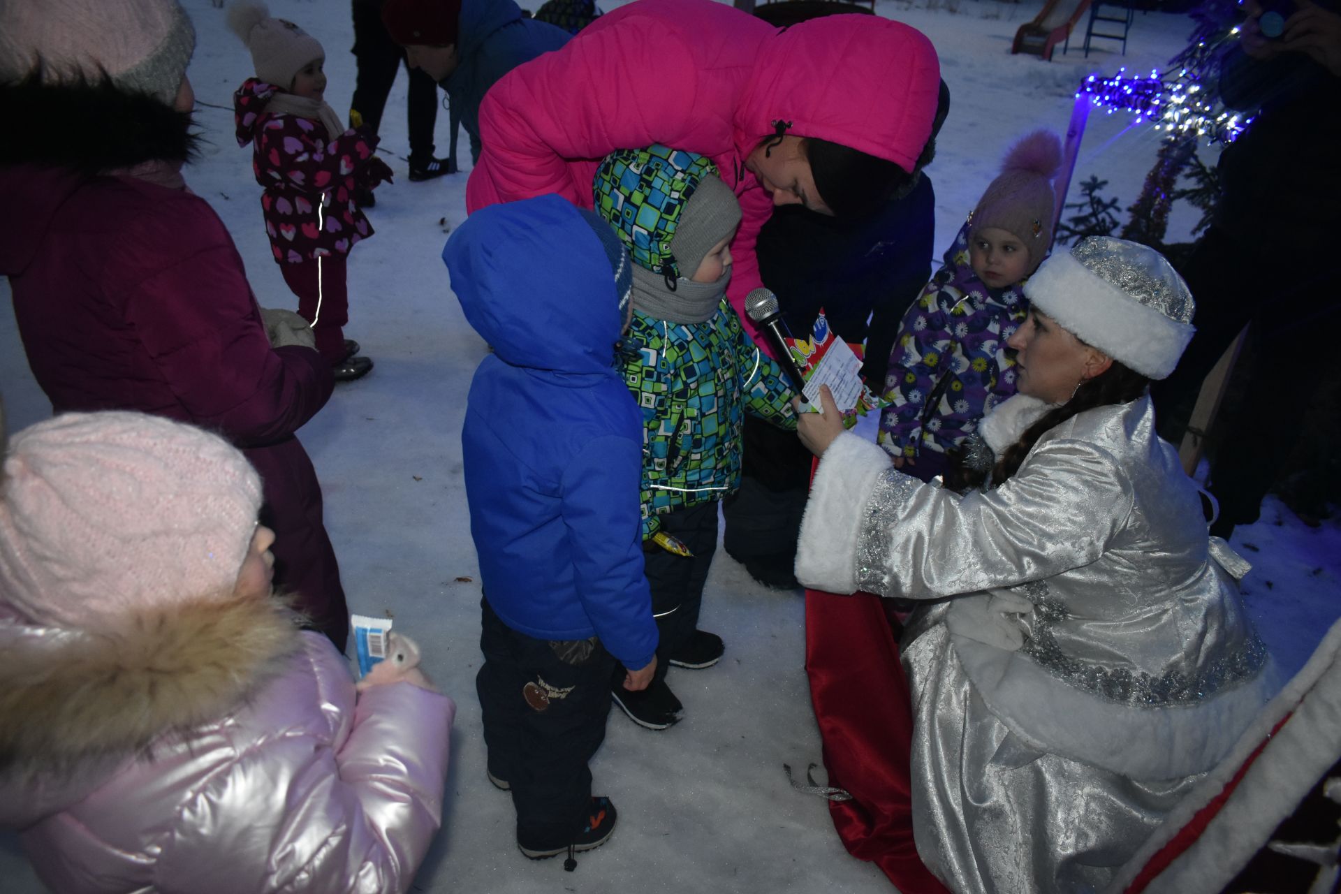 В парке «Дубки» прошла «Новогодняя тусовка»