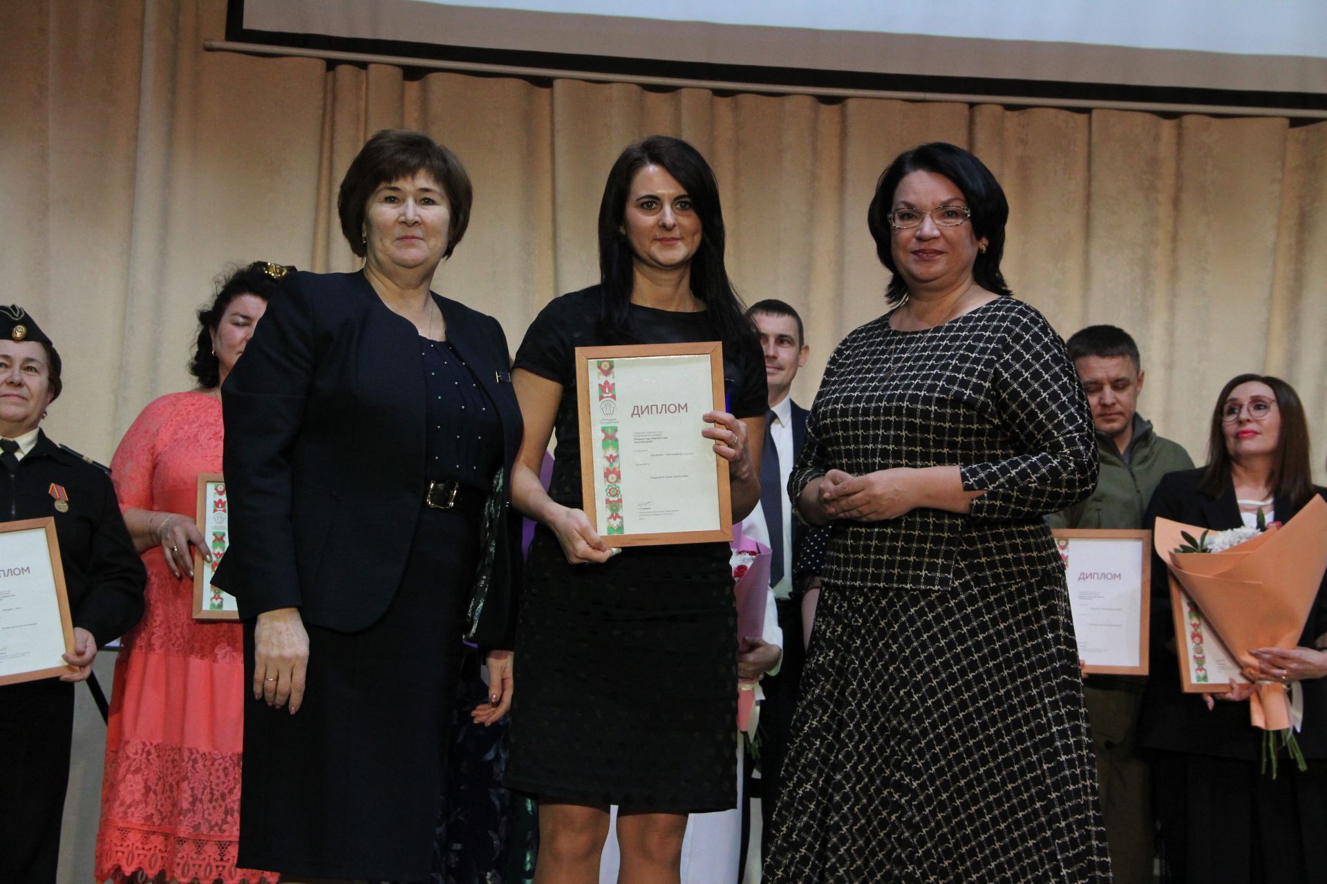 В Болгаре прошёл зональный этап республиканского конкурса "Женщина года. Мужчина года: женский взгляд"