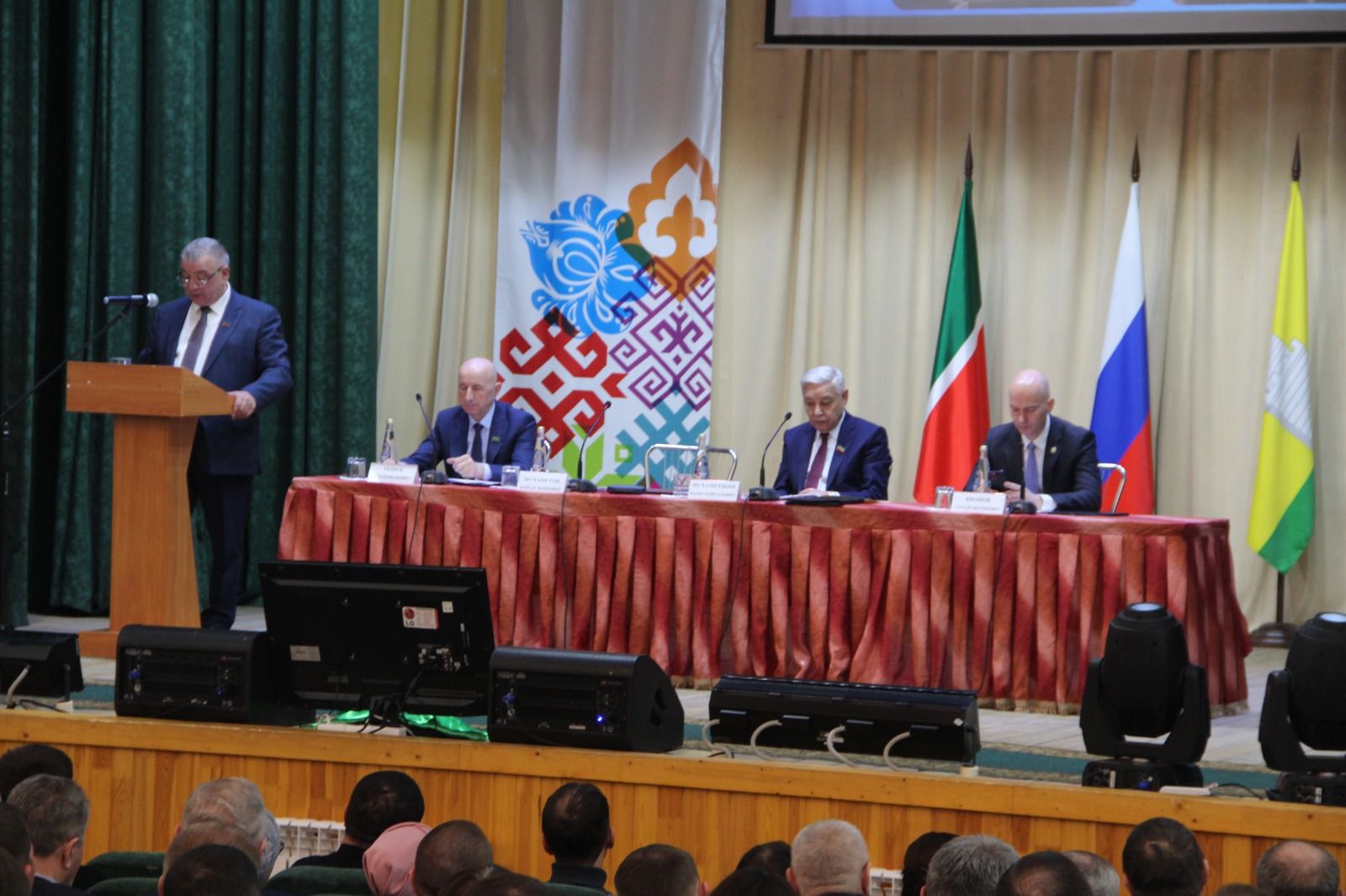 В Болгаре состоялась отчётная сессия Совета района