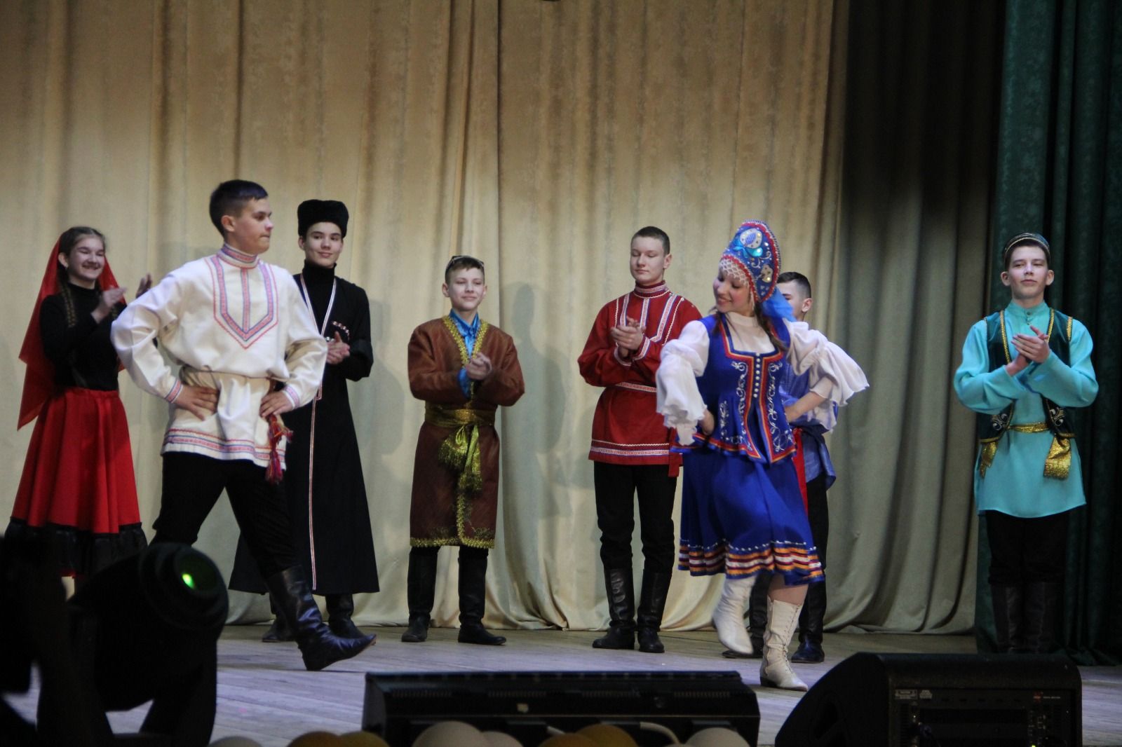 В Болгаре прошёл зональный этап республиканского конкурса «Без бергэ»