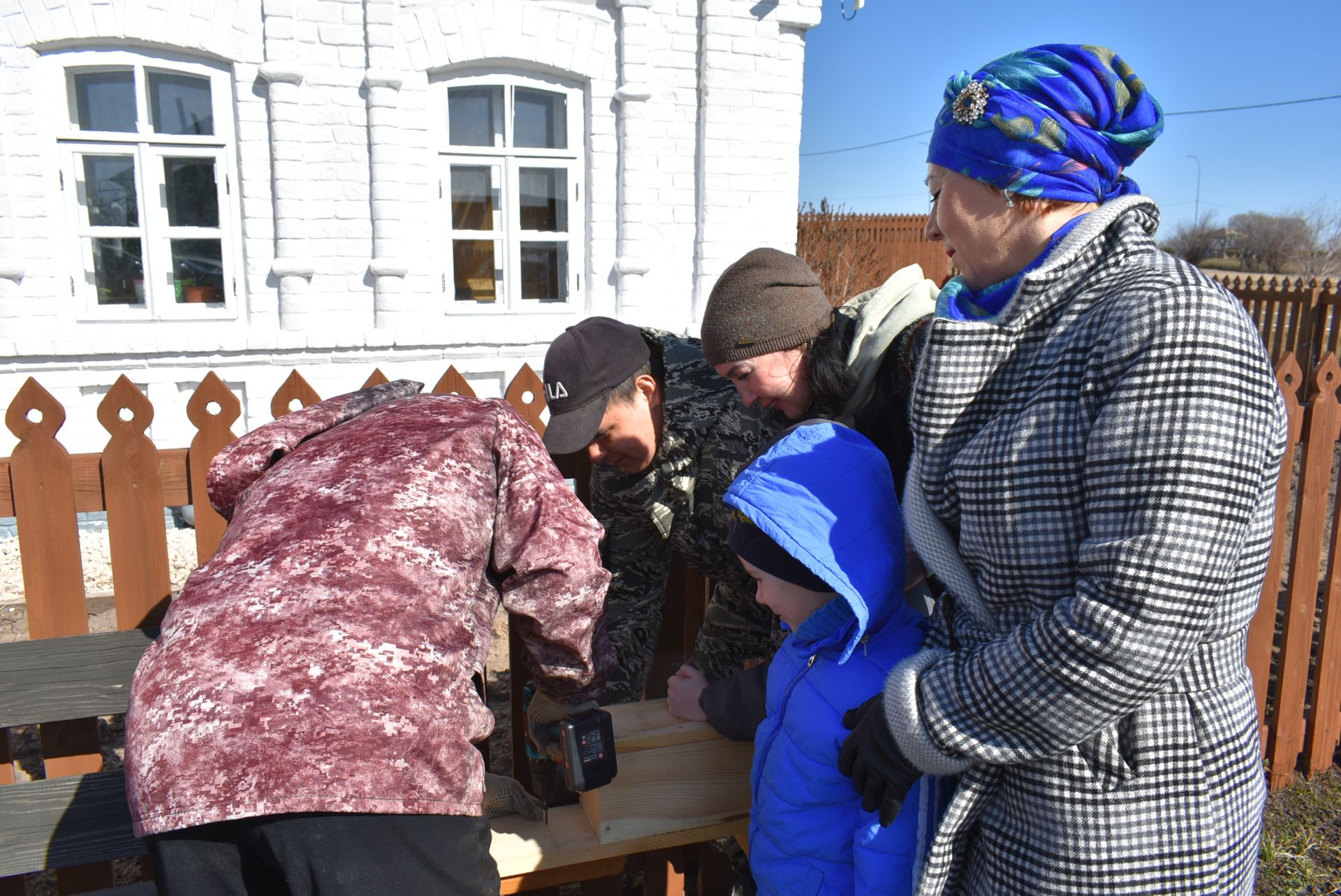 На территории Болгарского музея-заповедника провели экологическую акцию «Скворечник — домик для птиц»