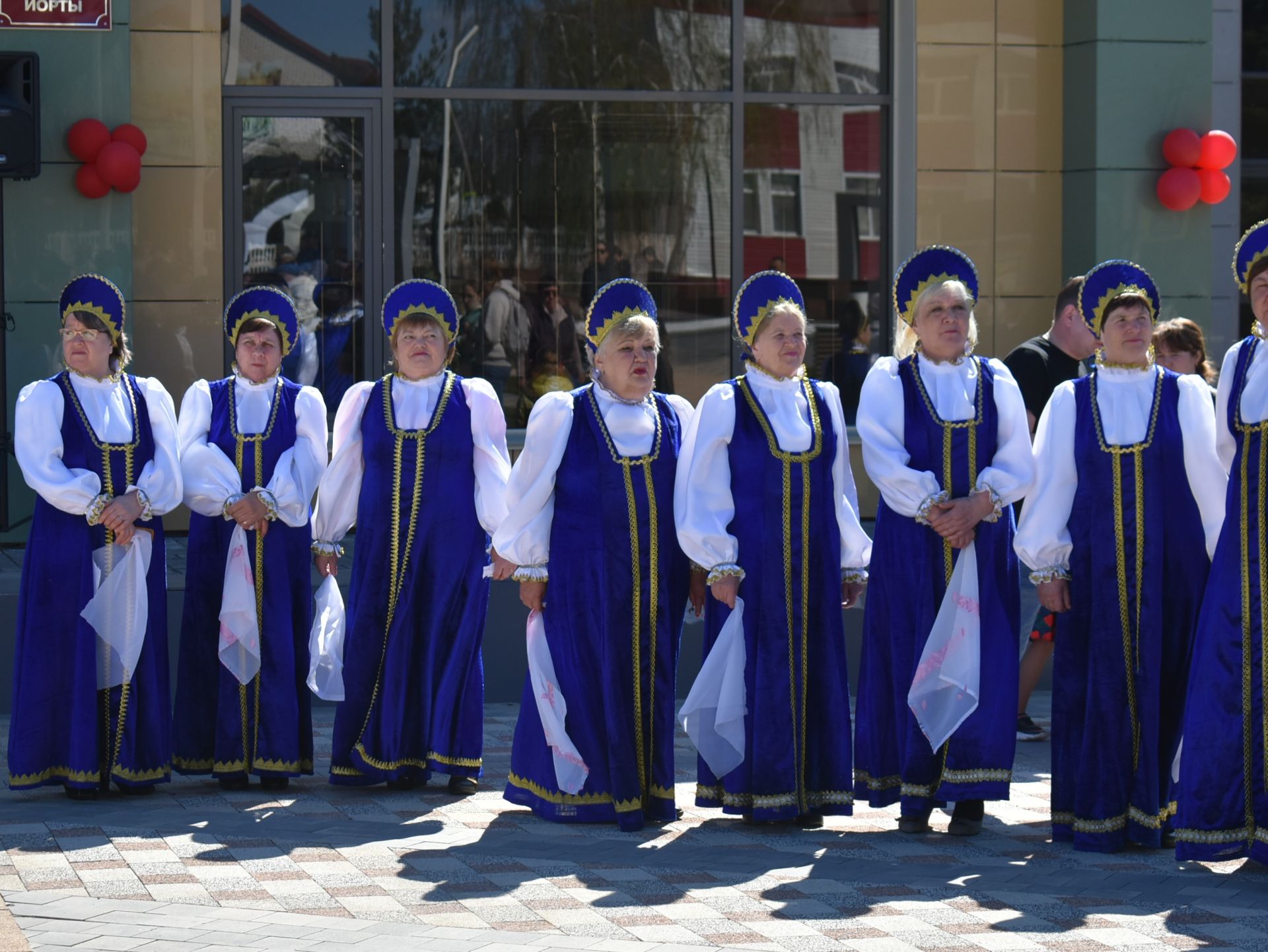 Народные гулянья по случаю празднования Красной горки прошли на главной площади Болгара