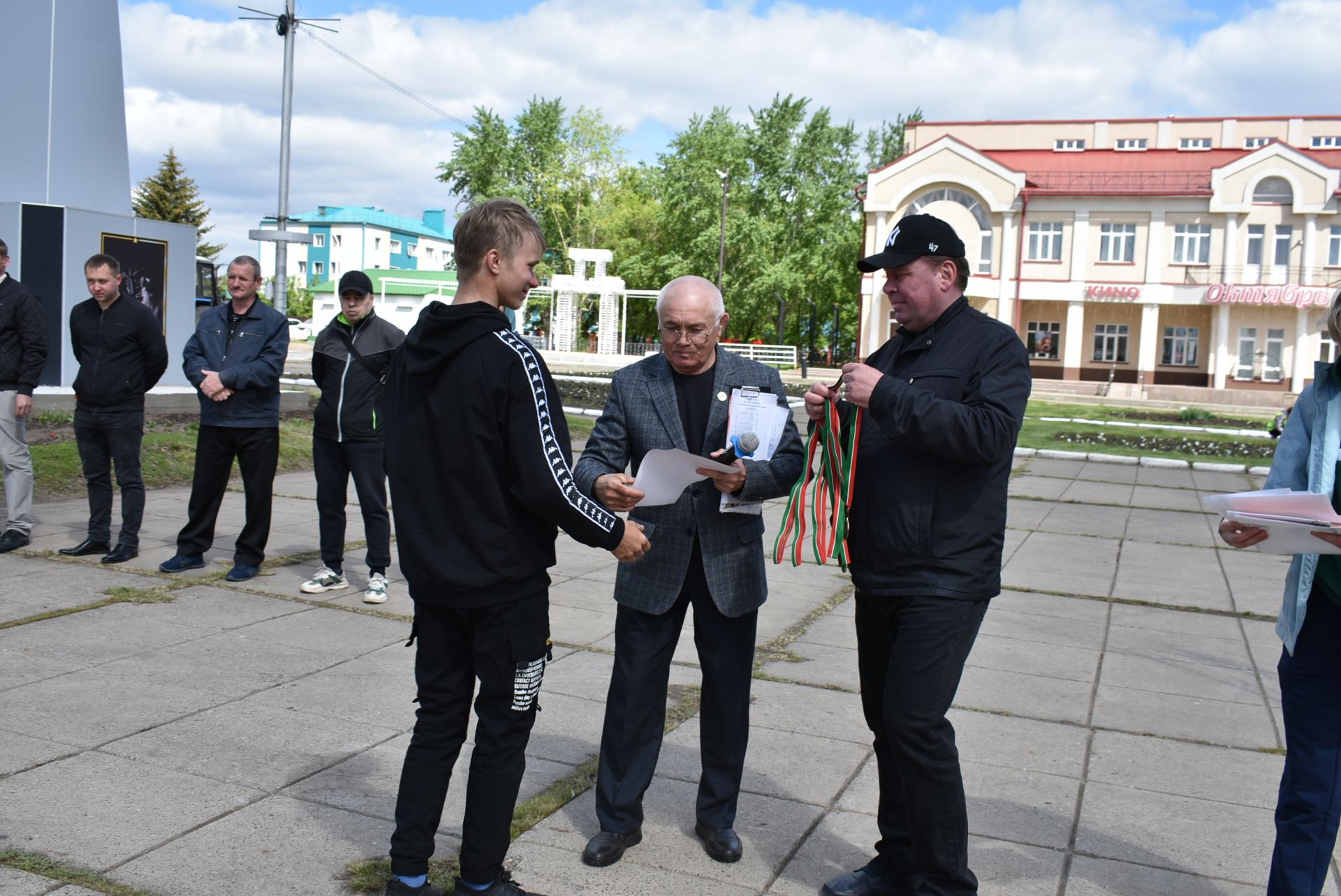 В Болгаре прошла эстафета в честь Дня Победы