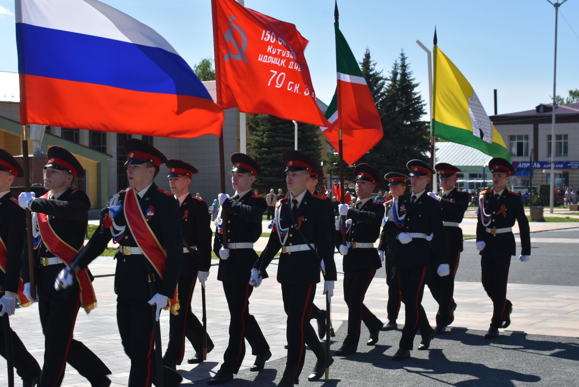 В Болгаре прошёл Парад Победы