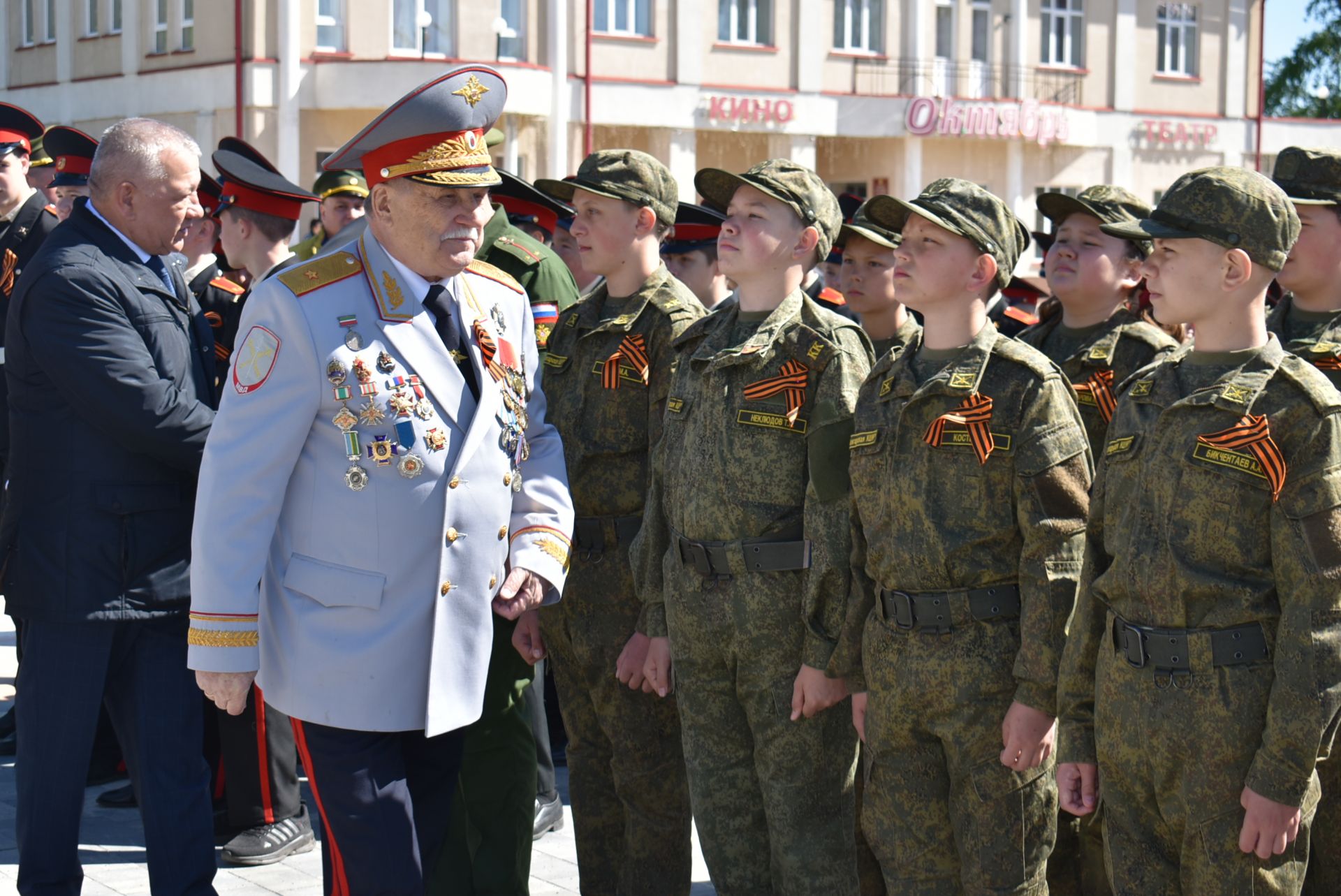 В Болгаре прошёл Парад Победы