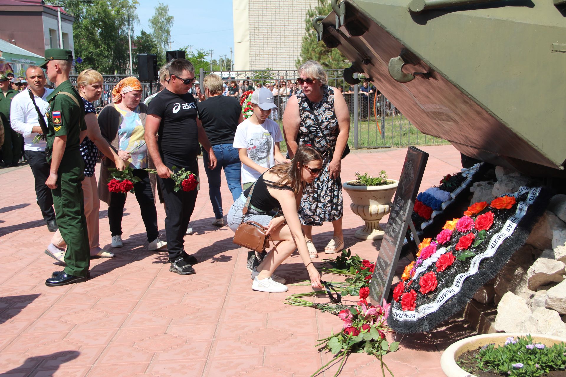 В Болгаре простились с героем, погибшим в зоне СВО