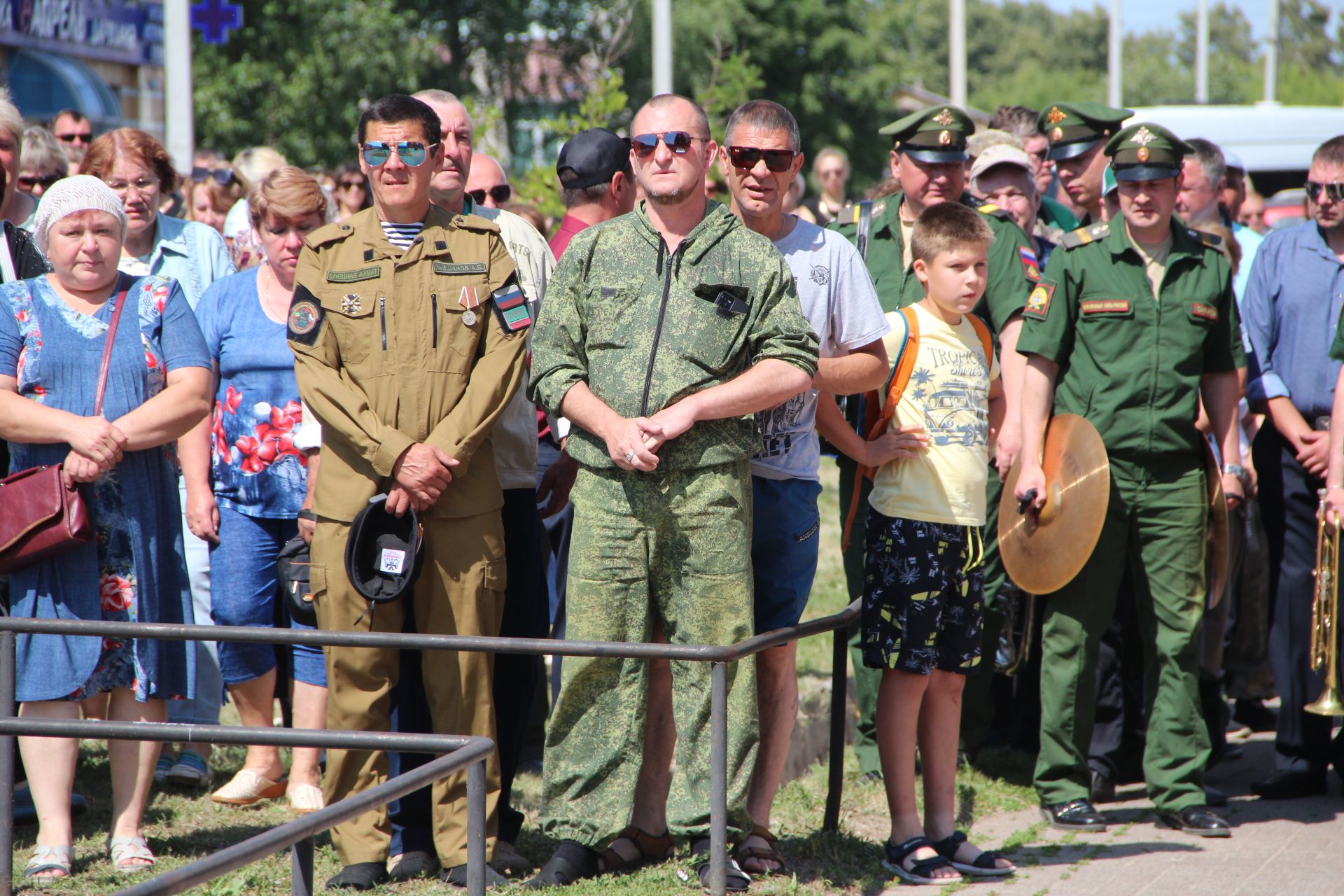 В Болгаре простились с героем, погибшим в зоне СВО