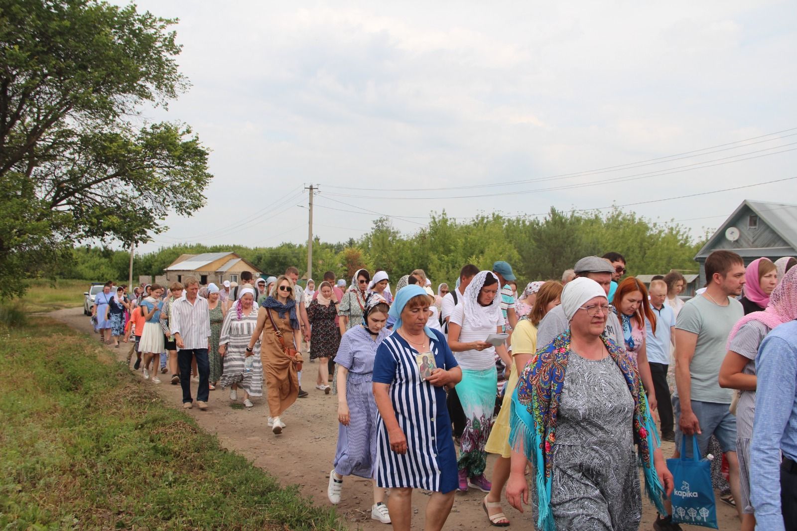 В селе Три Озера прошёл традиционный крестный ход