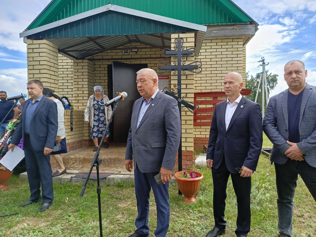 В селе Куралово простились с погибшим в зоне СВО бойцом Алексеем Герасимовым