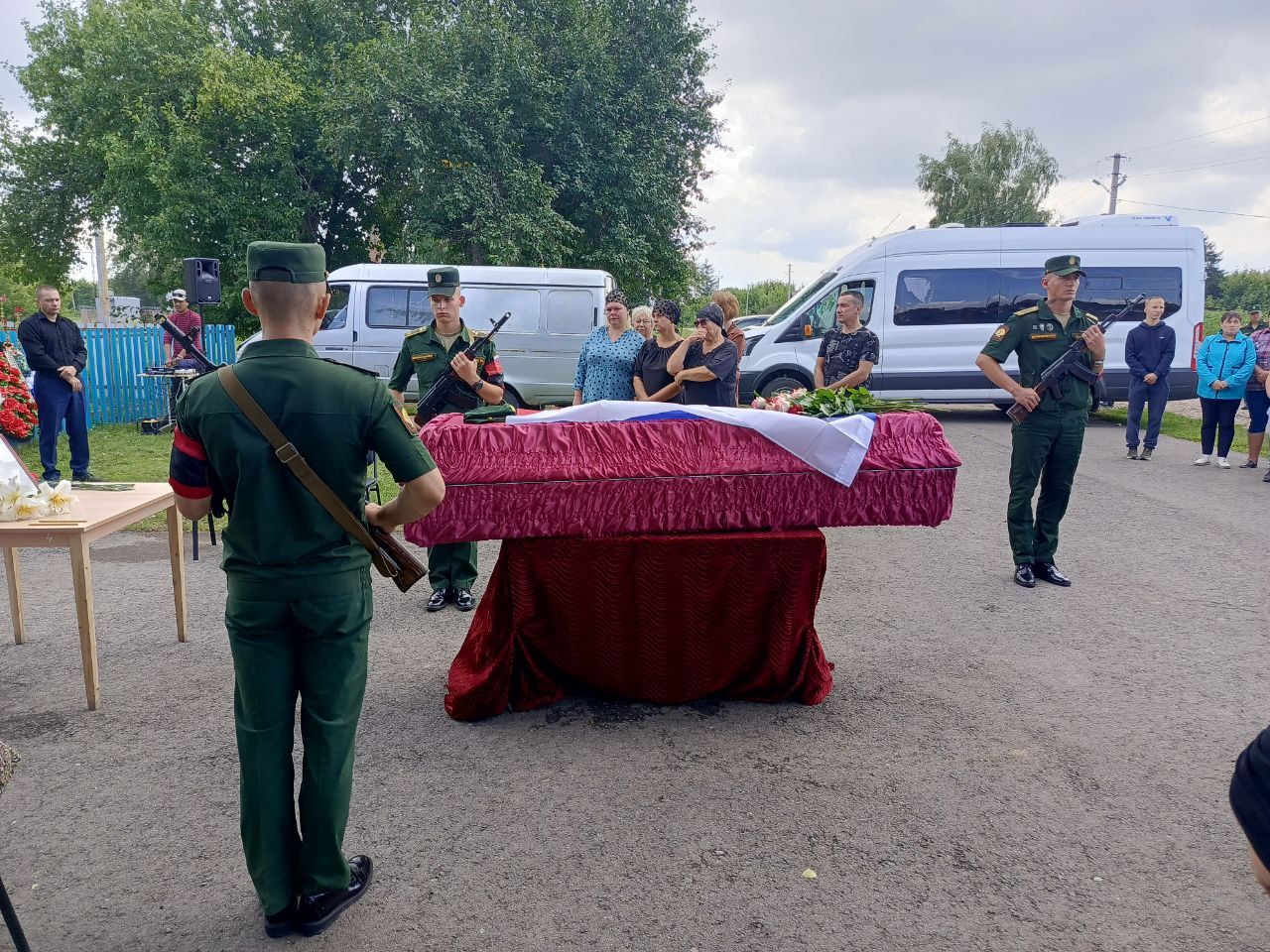 В Красной Слободе простились с погибшим бойцом СВО Шумковым Михаилом Витальевичем