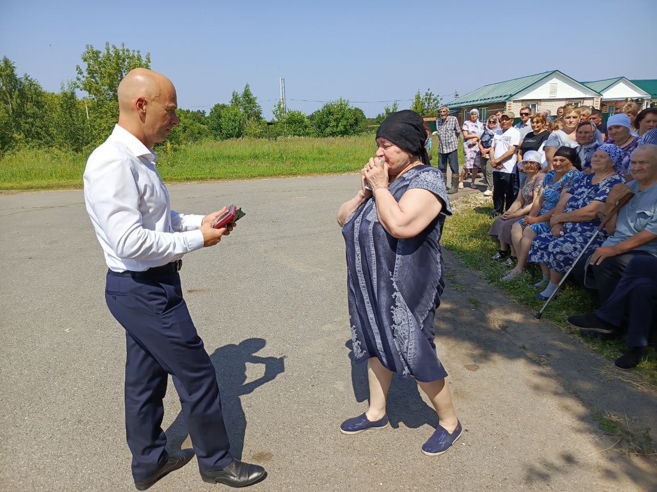 Прощание с погибшим бойцом Родионовым Александром Павловичем.