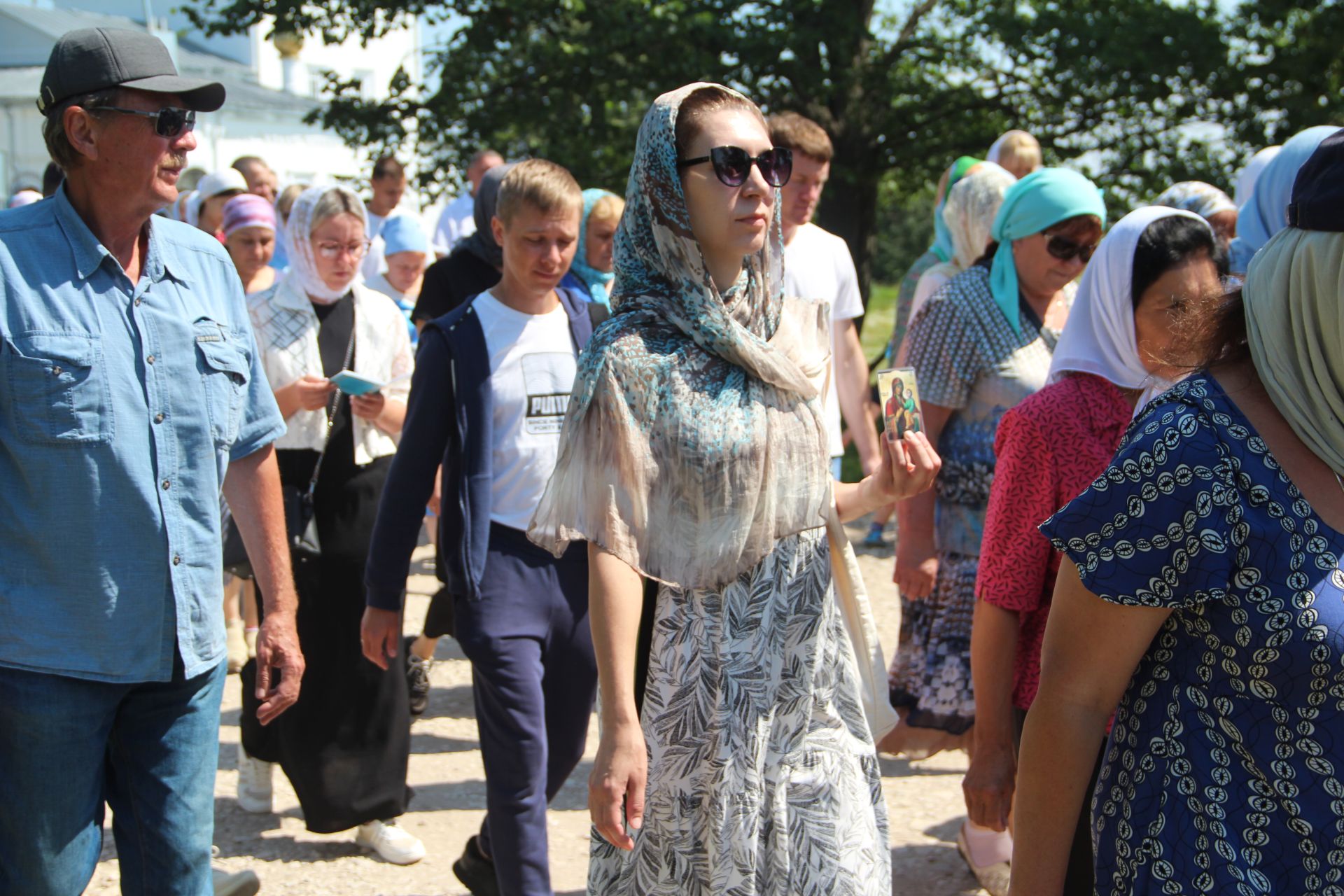 В селе Три Озера прошёл Крёстный Ход