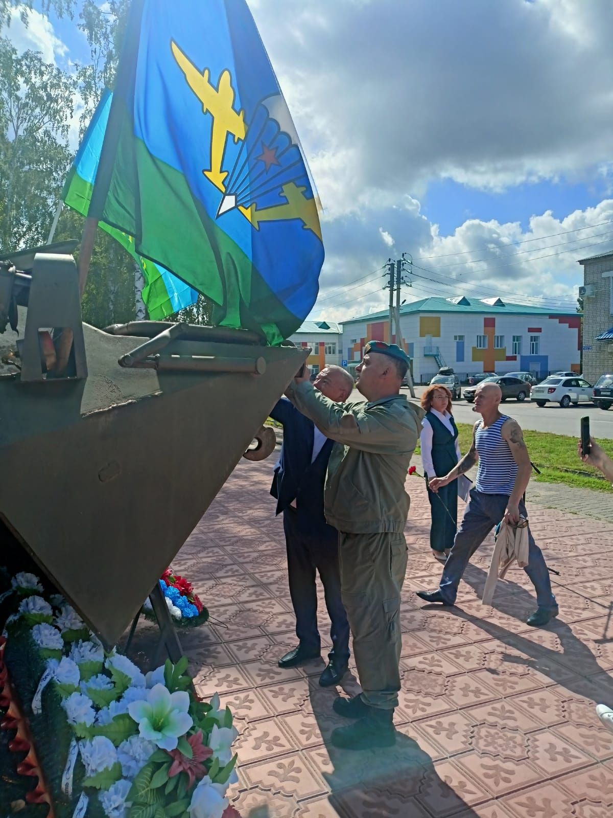 В Болгаре прошёл митинг, посвящённый Дню ВДВ