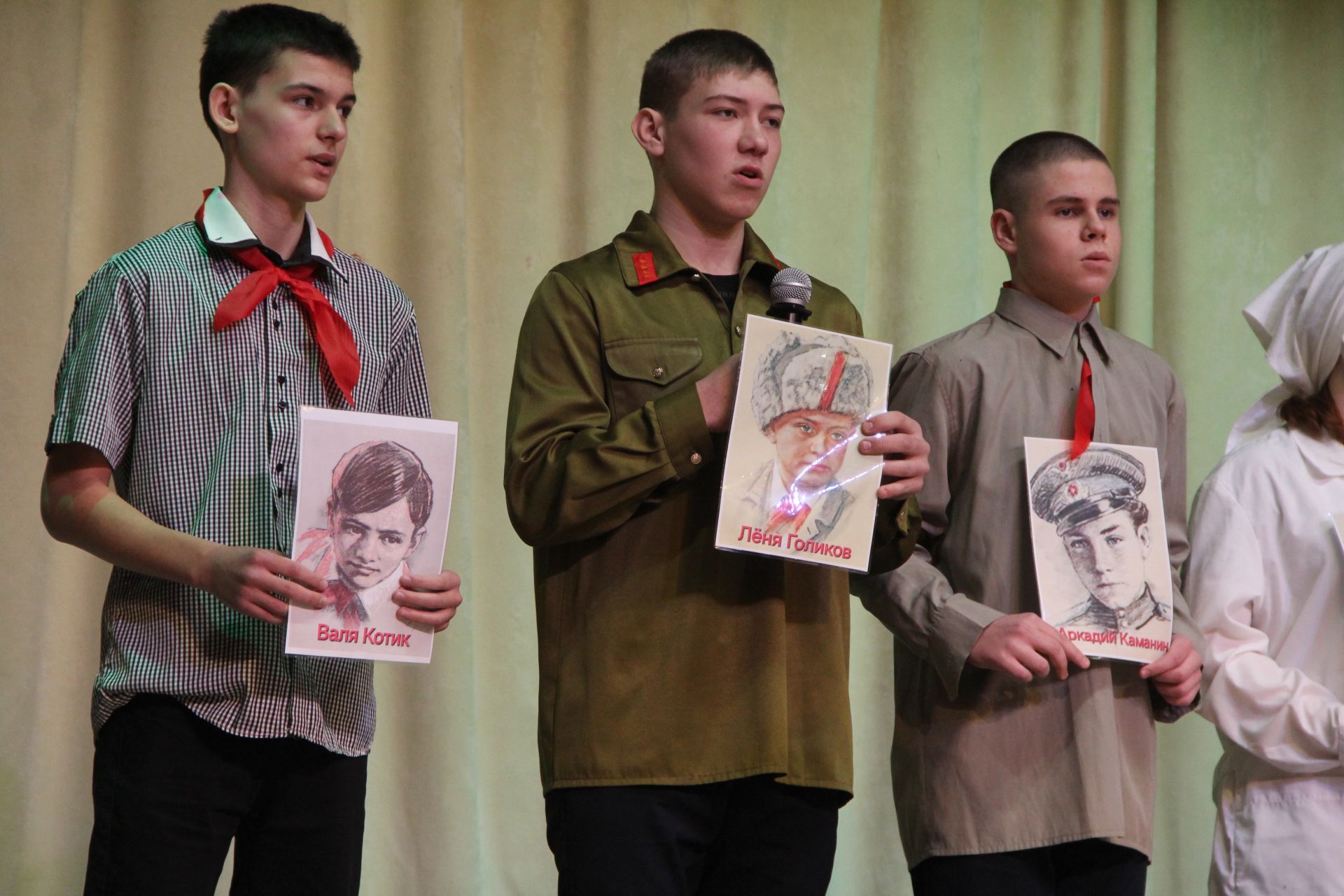 В Болгаре прошёл конкурс театральных постановок "Юные герои Великой победы"