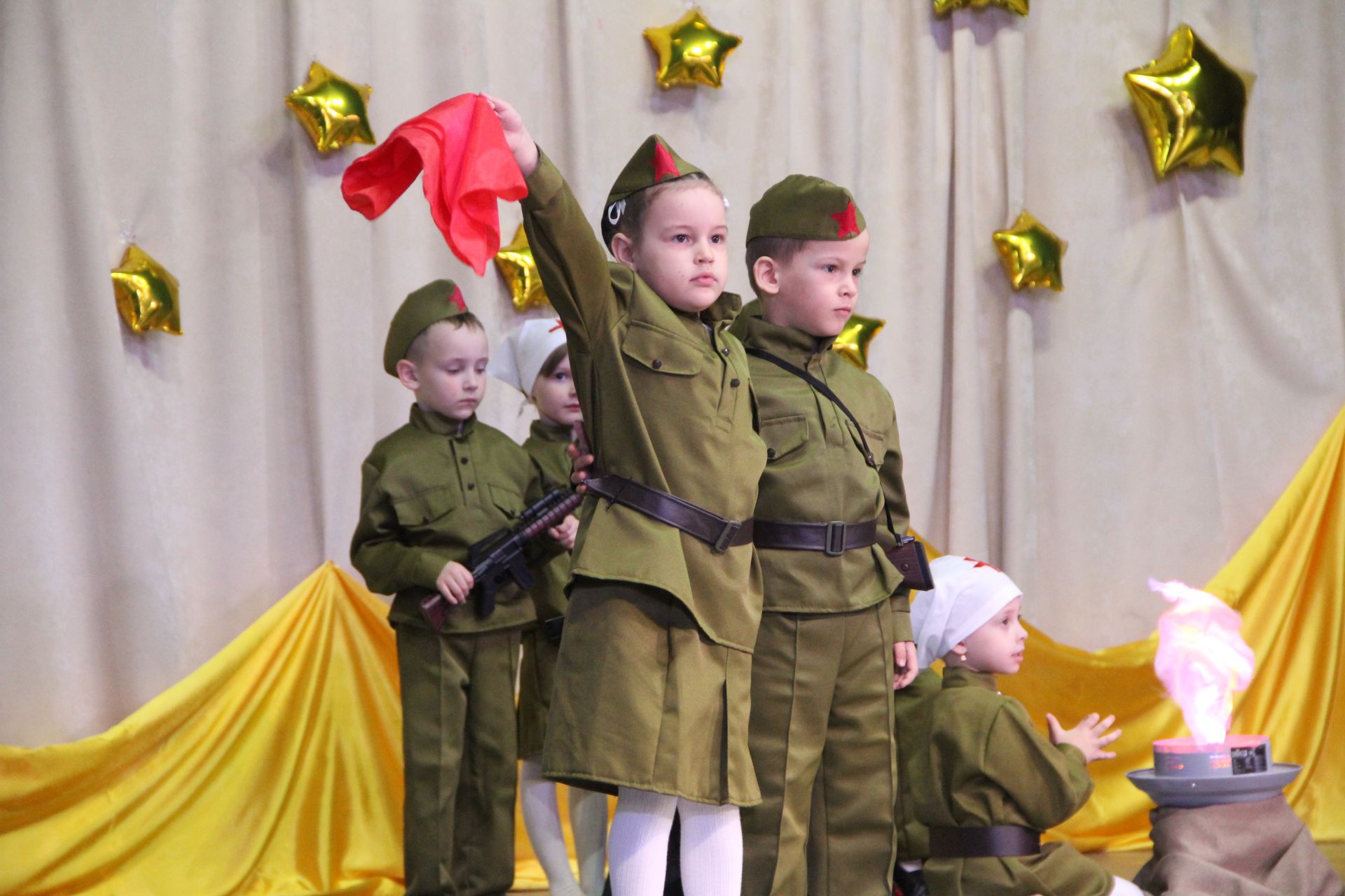 Юные звёздочки блистали на сцене РДК