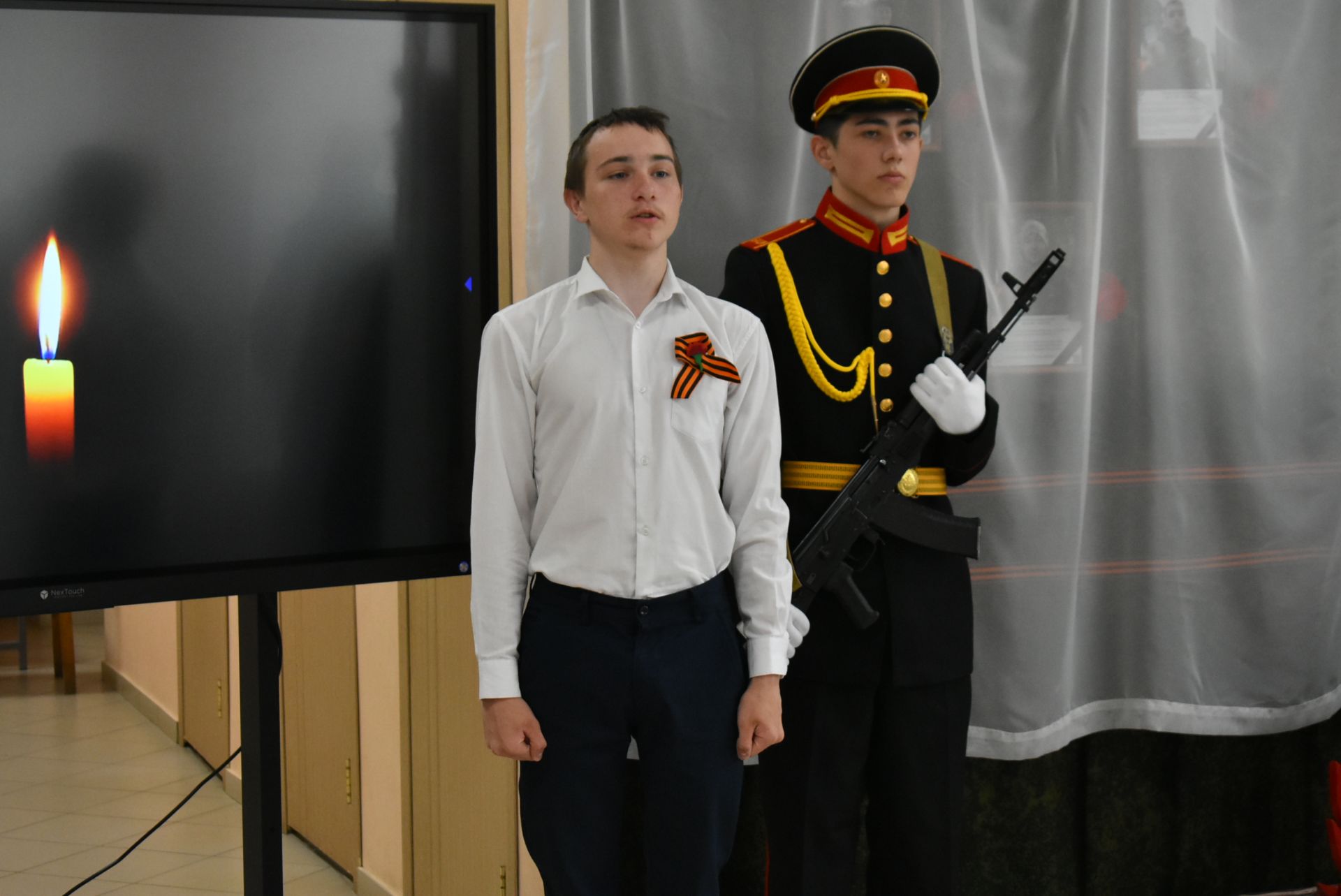 В Болгарской школе для детей с ОВЗ появилась «Стена памяти», посвящённая погибшим участникам СВО