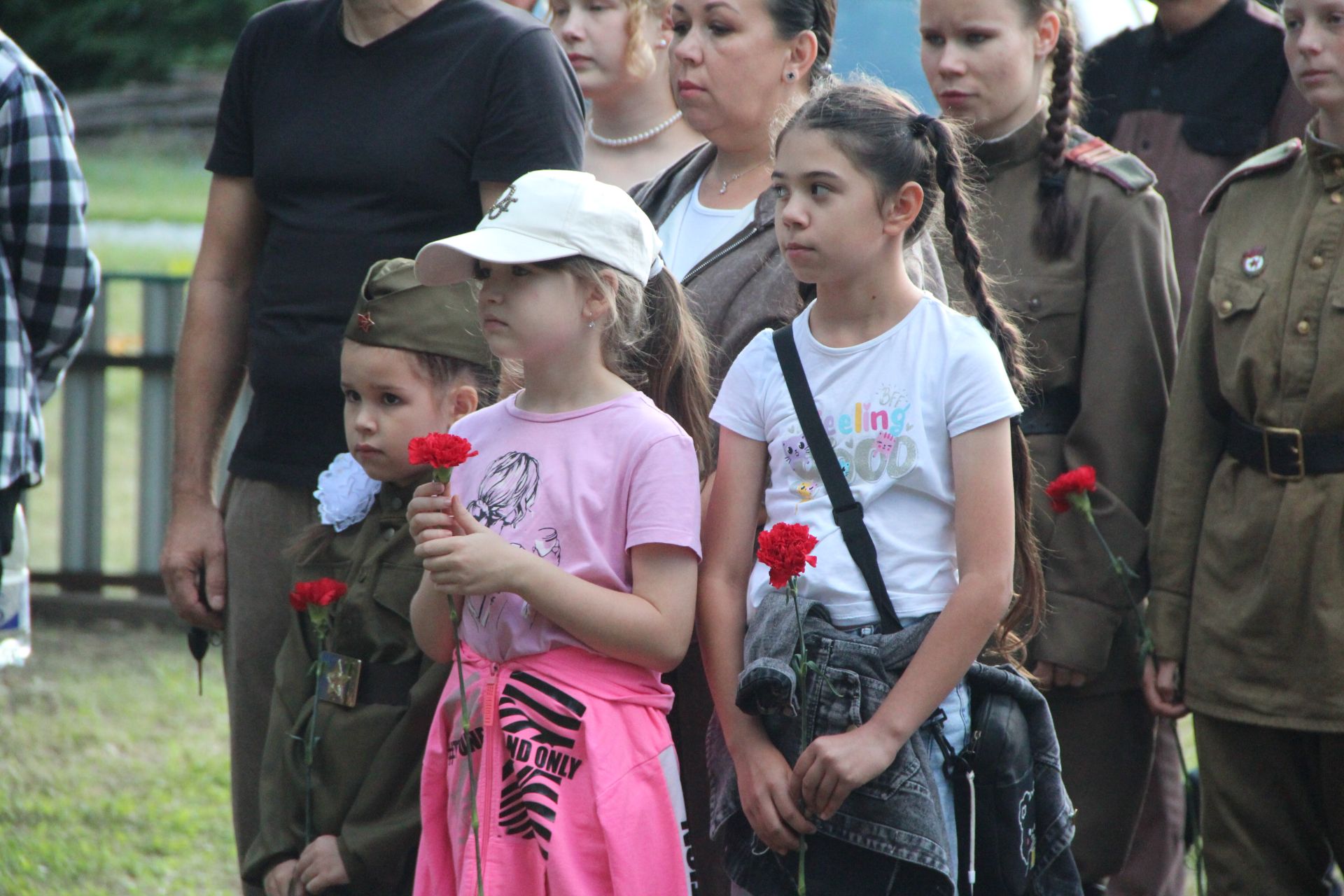 В Антоновке проходит Фестиваль поисковой и военно-патриотической песни "Река времени"