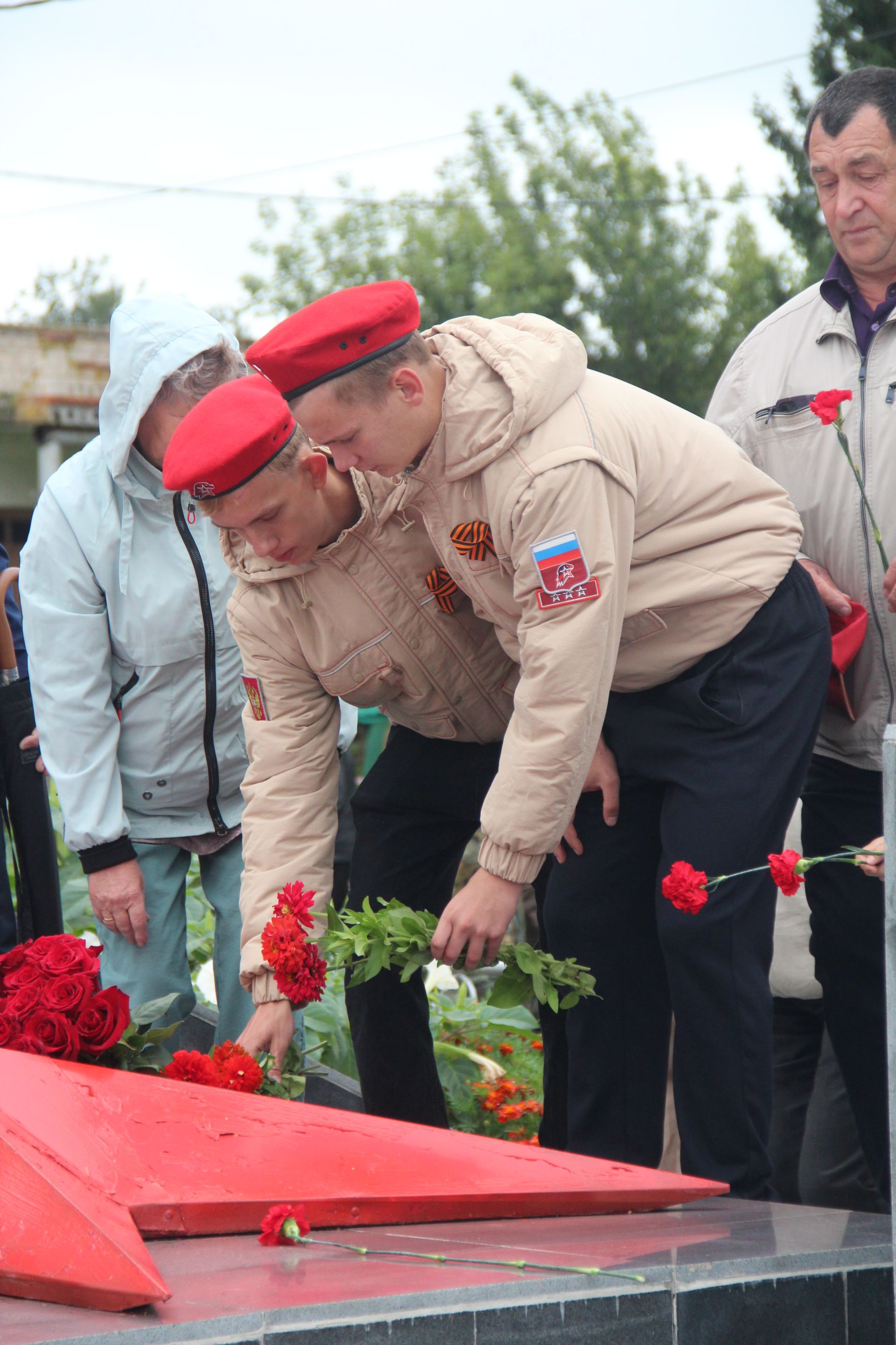В селе Никольское состоялось открытие фестиваля поисковой и военно-патриотической песни "Река Бездна-2026"