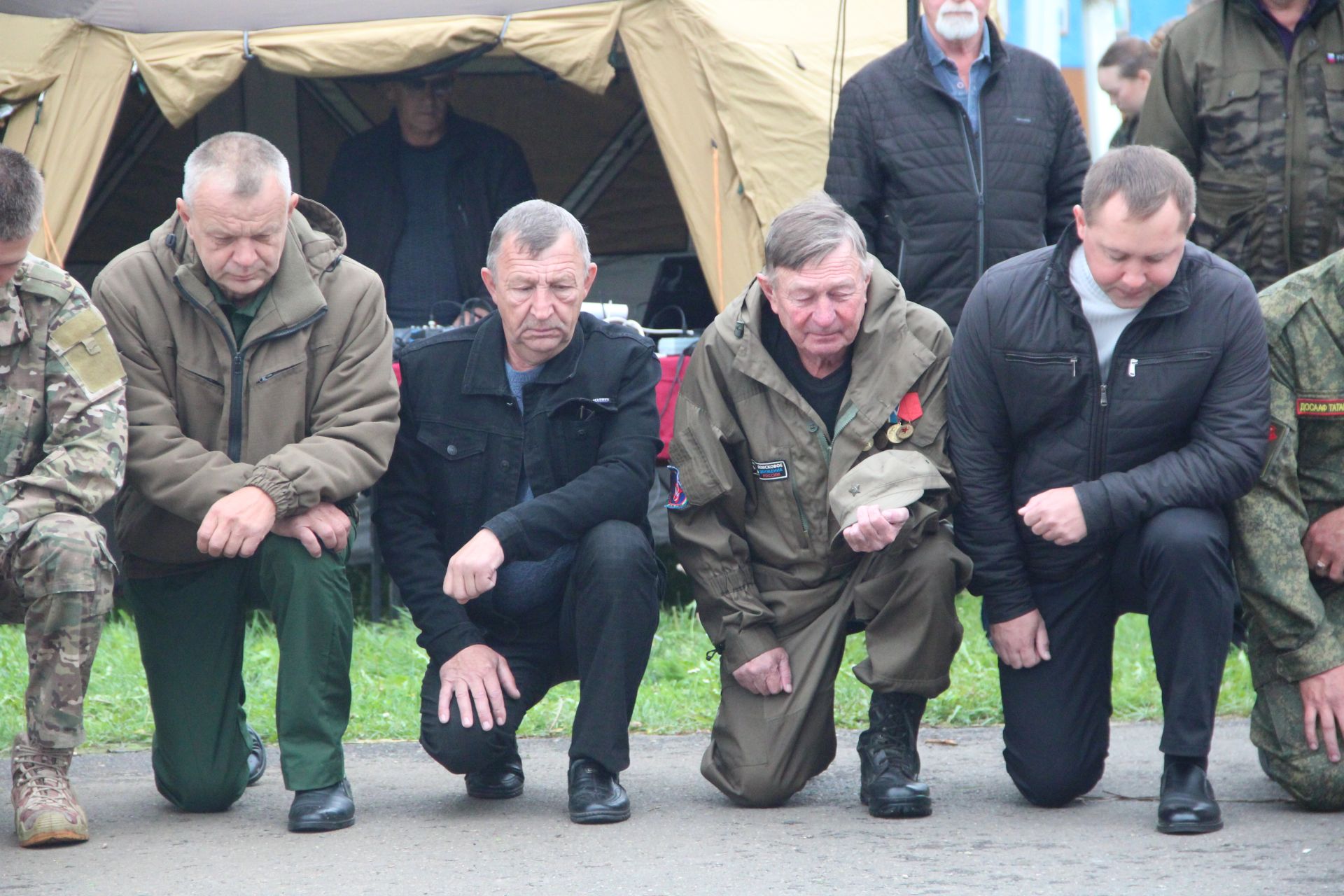 В селе Никольское состоялось открытие фестиваля поисковой и военно-патриотической песни "Река Бездна-2026"