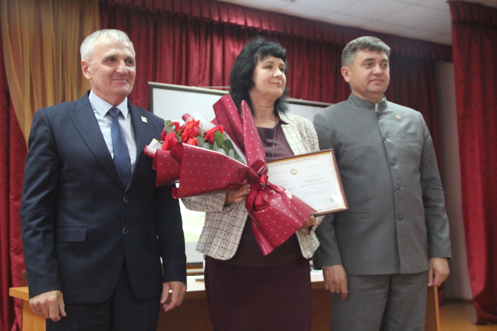 Во второй школе Болгара прошло совещание трудовых коллективов БСОШ 2 и Болгарской кадетской школы-интерната