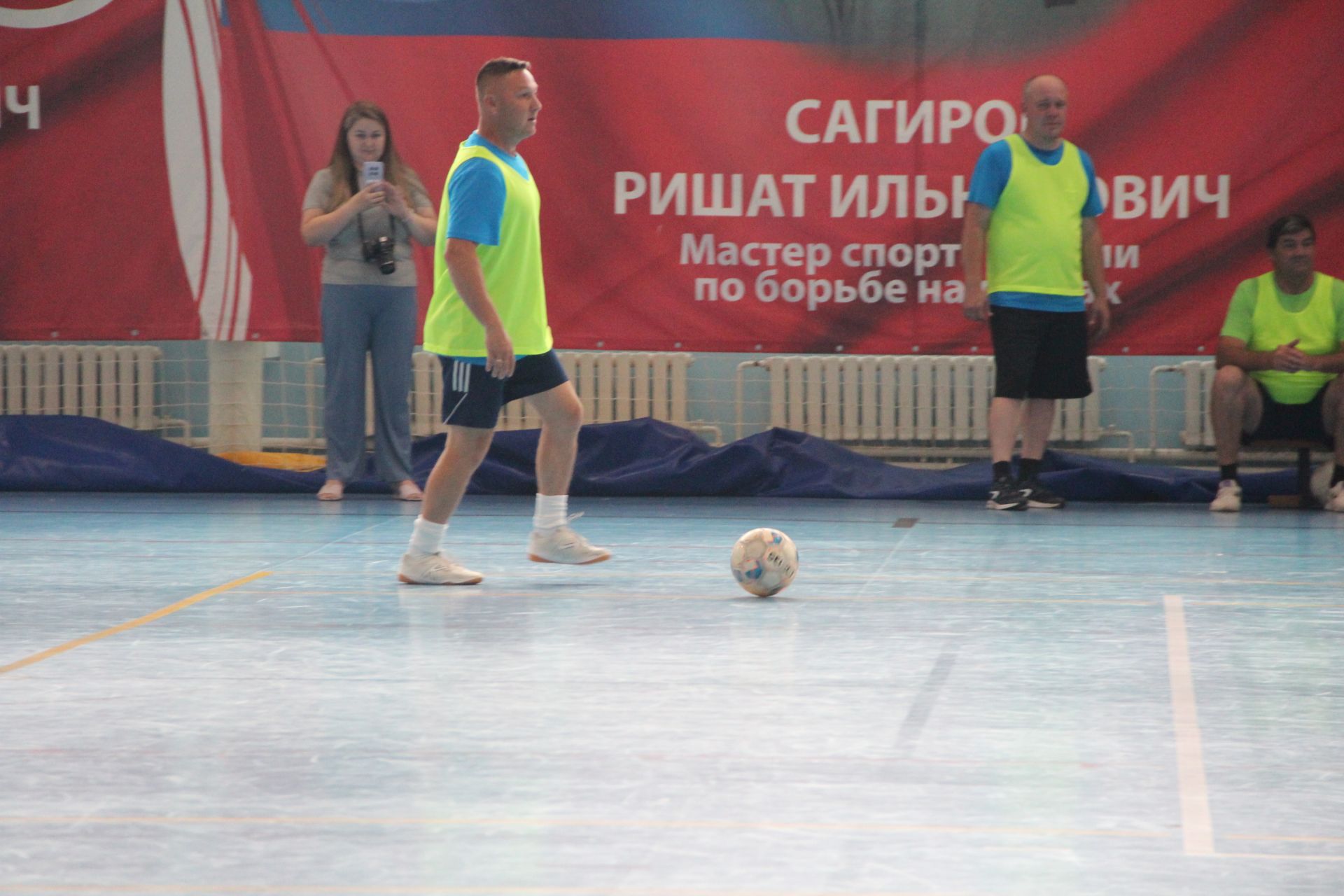 Футбольный клуб "Волна" отметил 30-летие