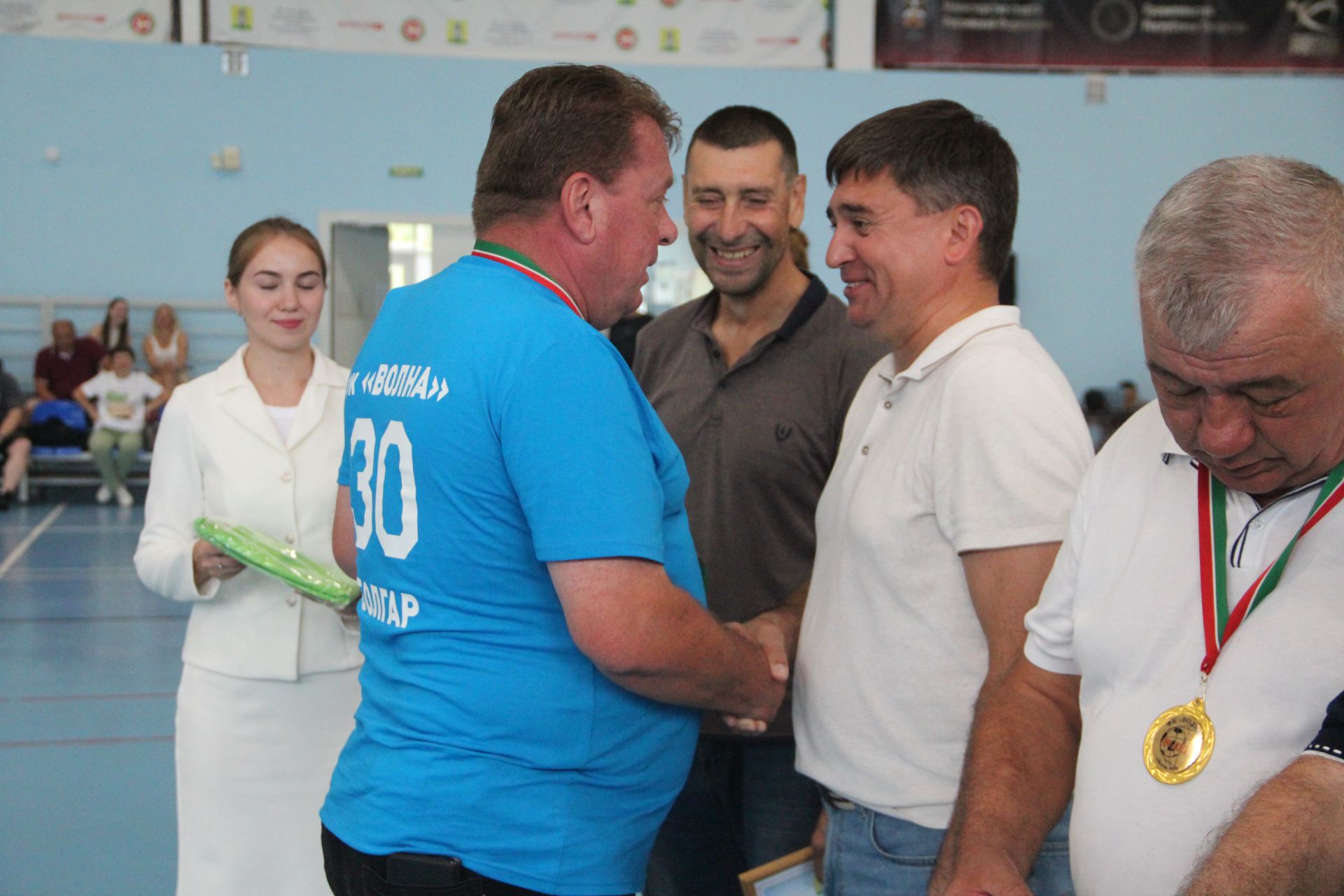 Футбольный клуб "Волна" отметил 30-летие