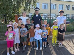 В детском саду «Колосок» Спасского района прошло занятие по безопасности дорожного движения