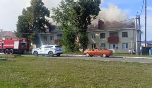 В Болгаре случился пожар в пятиэтажке на улице Хирурга Шеронова