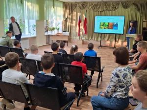 В школе-интернате для детей с ОВЗ прошла экологическая встреча